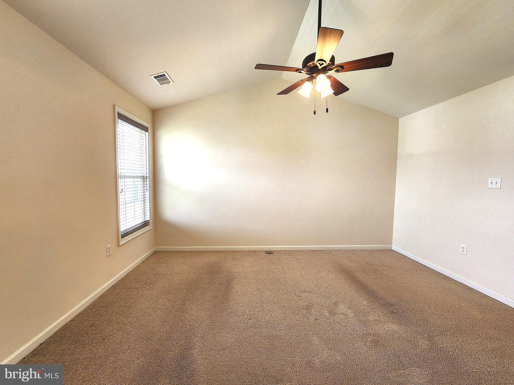 CARRIAGE HILL - Residential