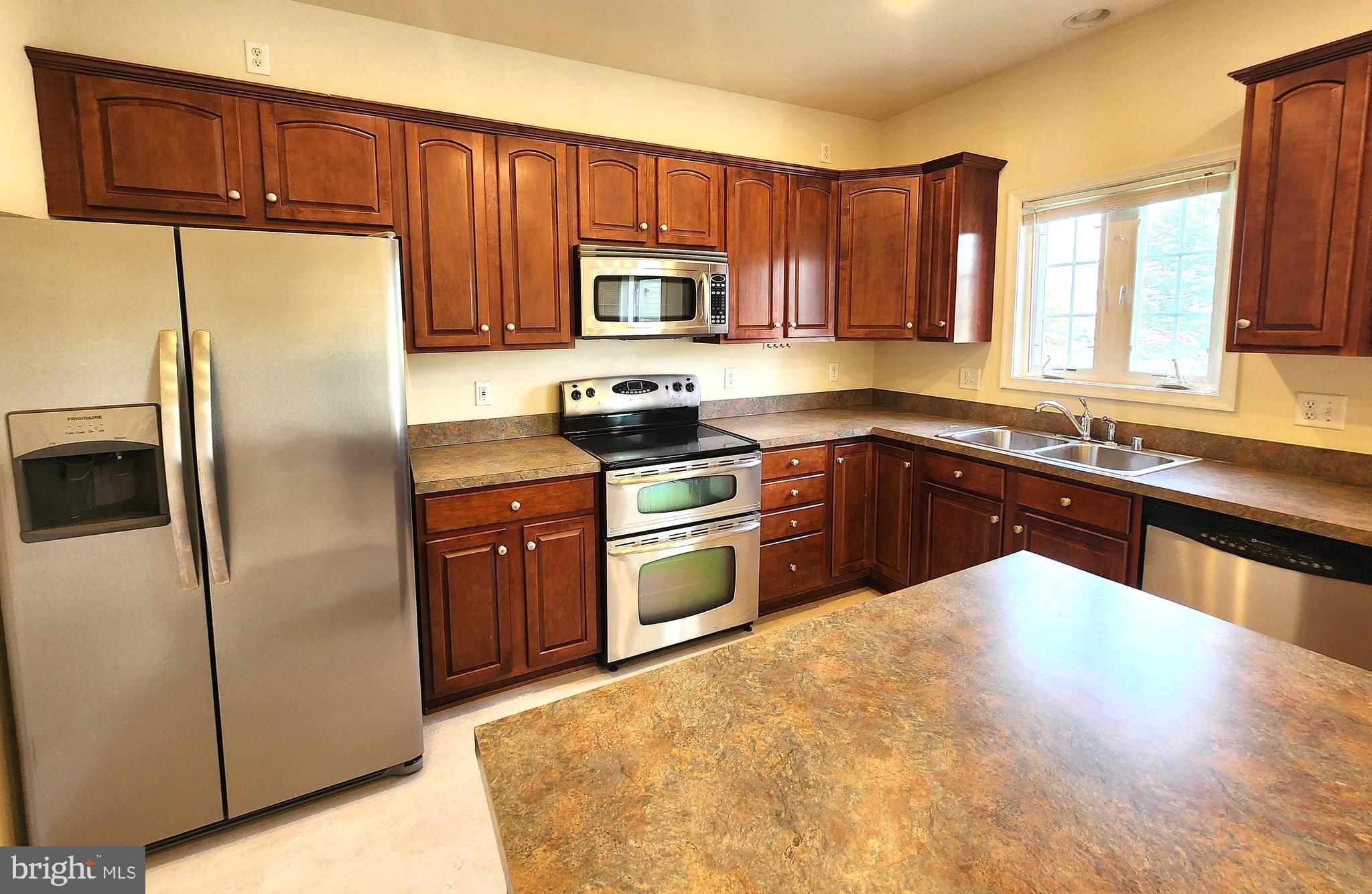 CARRIAGE HILL - Residential