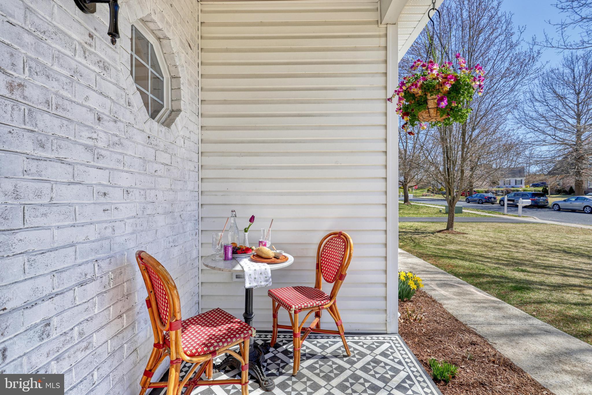 MISTY MEADOWS - Residential