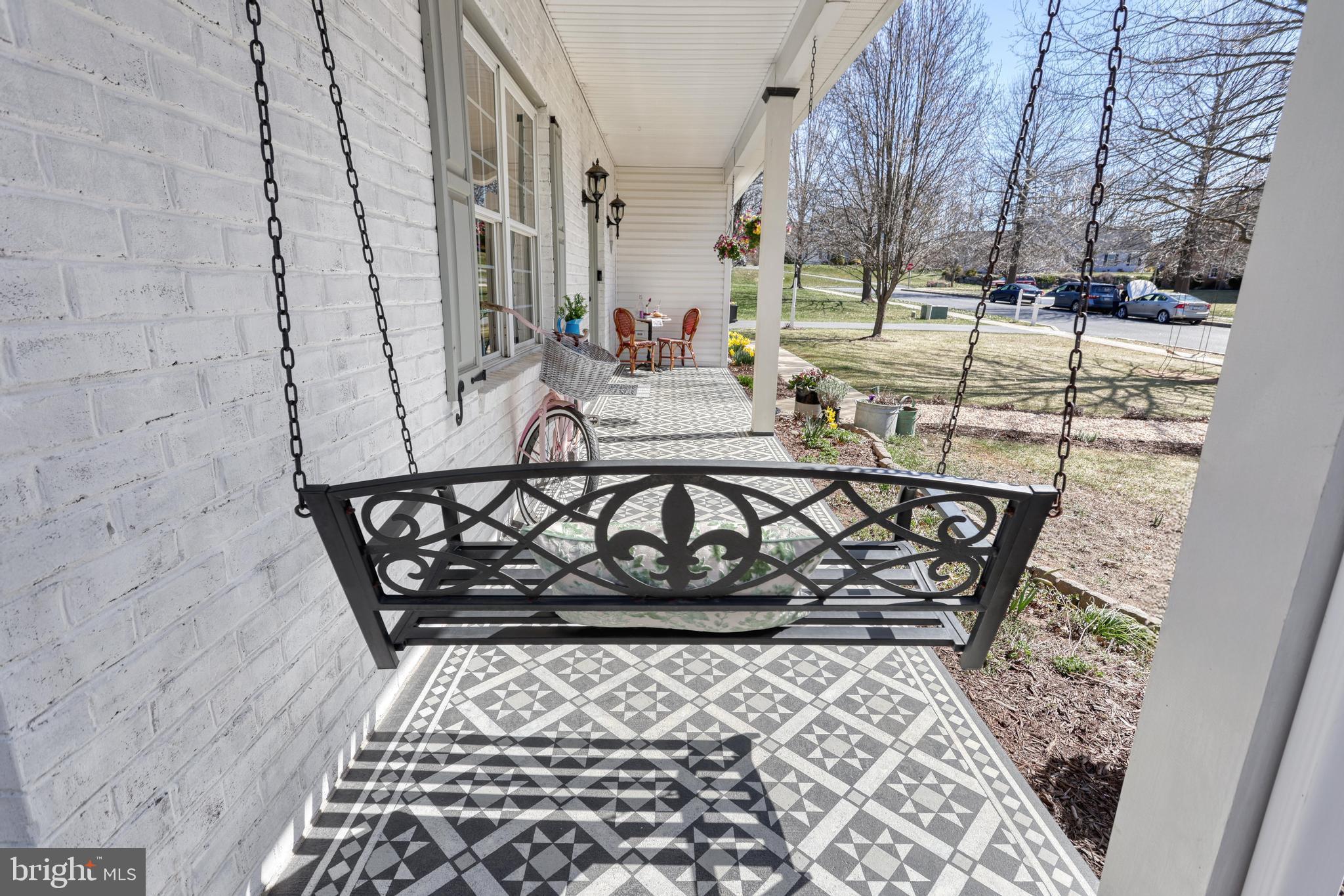 MISTY MEADOWS - Residential