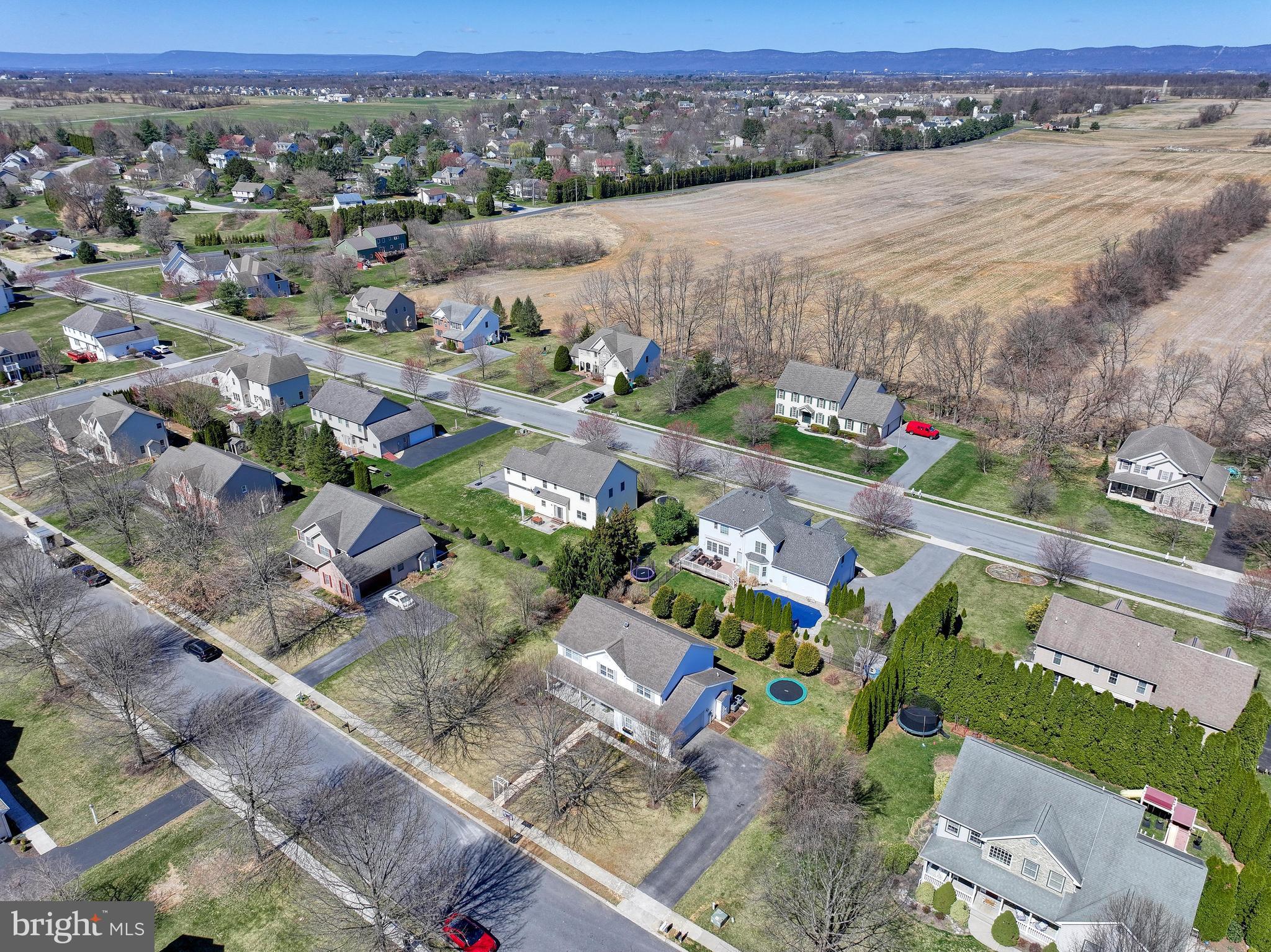 MISTY MEADOWS - Residential