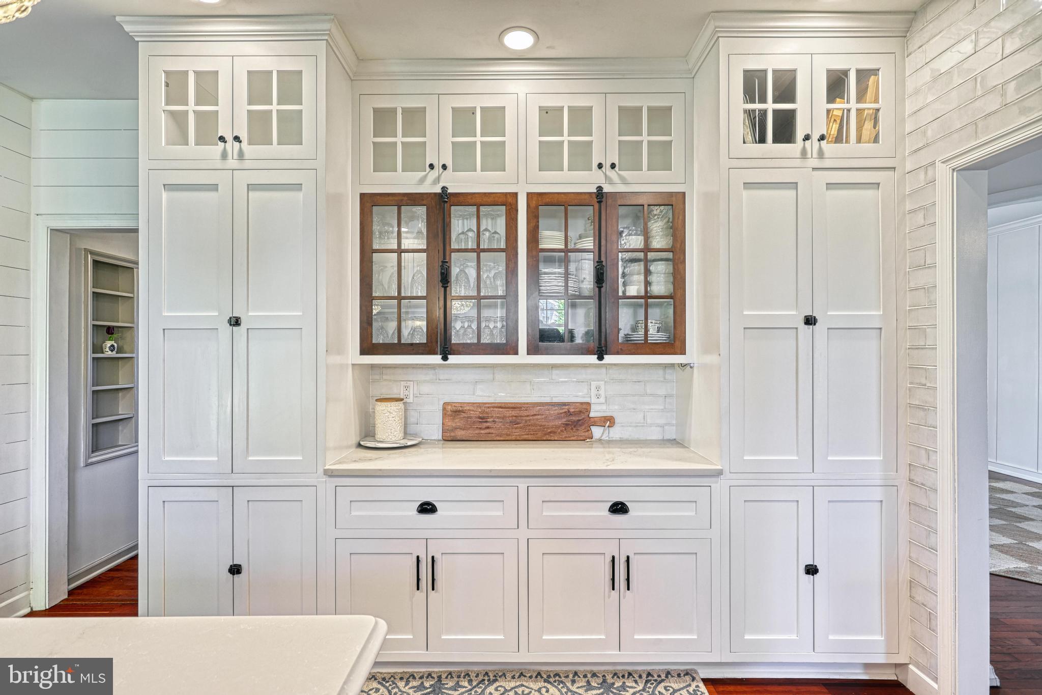 MISTY MEADOWS - Residential