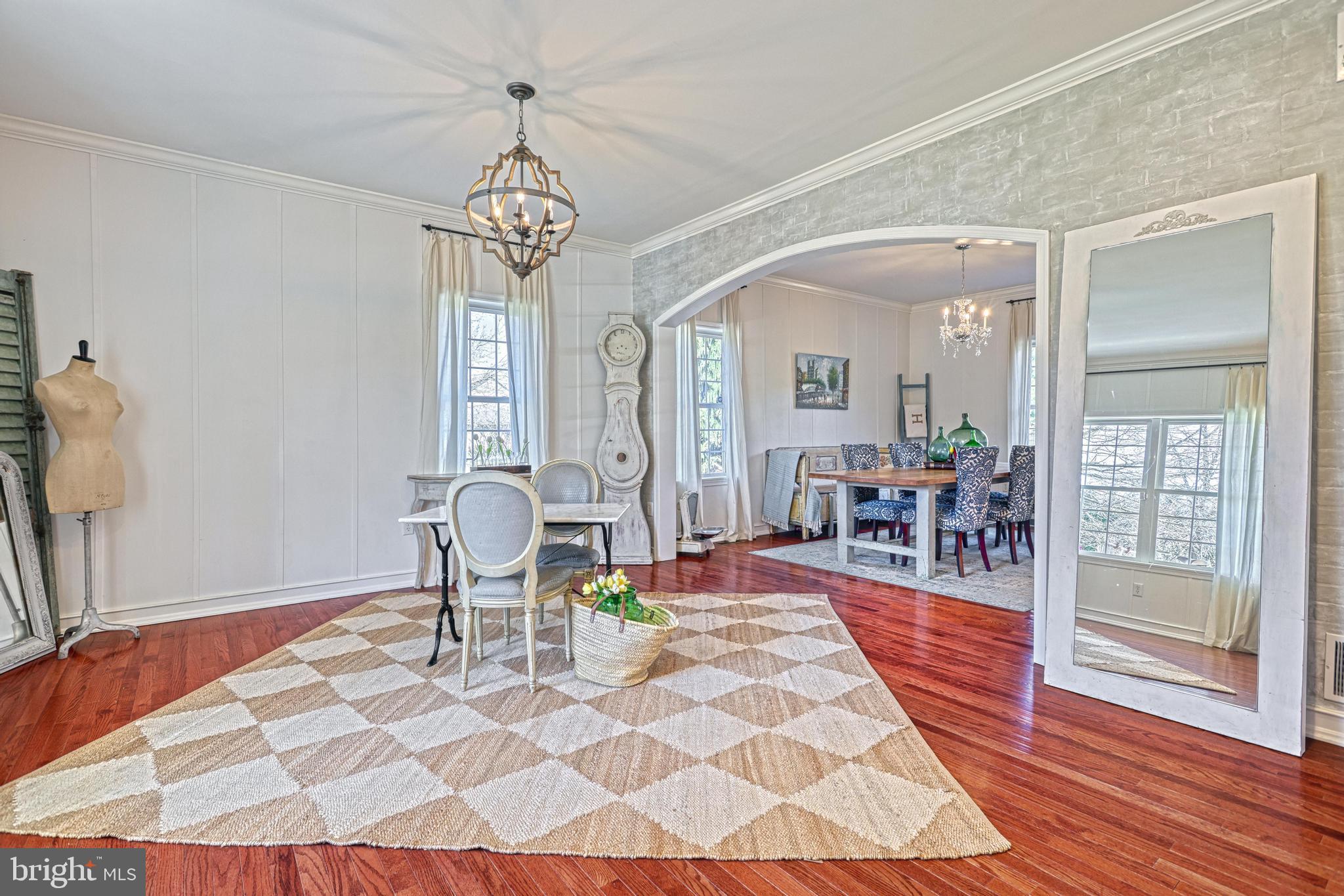 MISTY MEADOWS - Residential