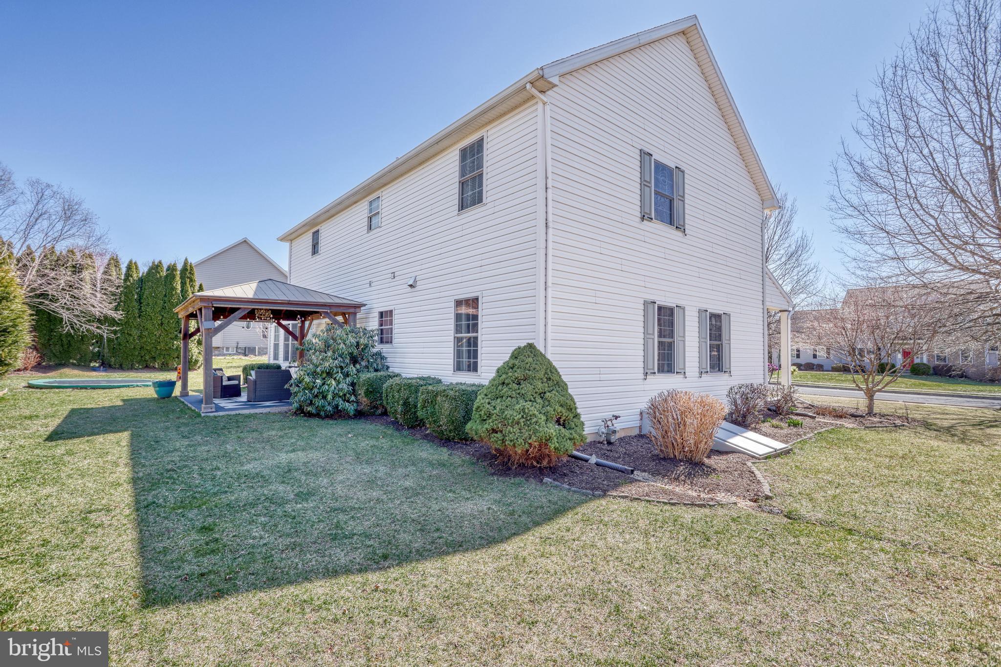 MISTY MEADOWS - Residential