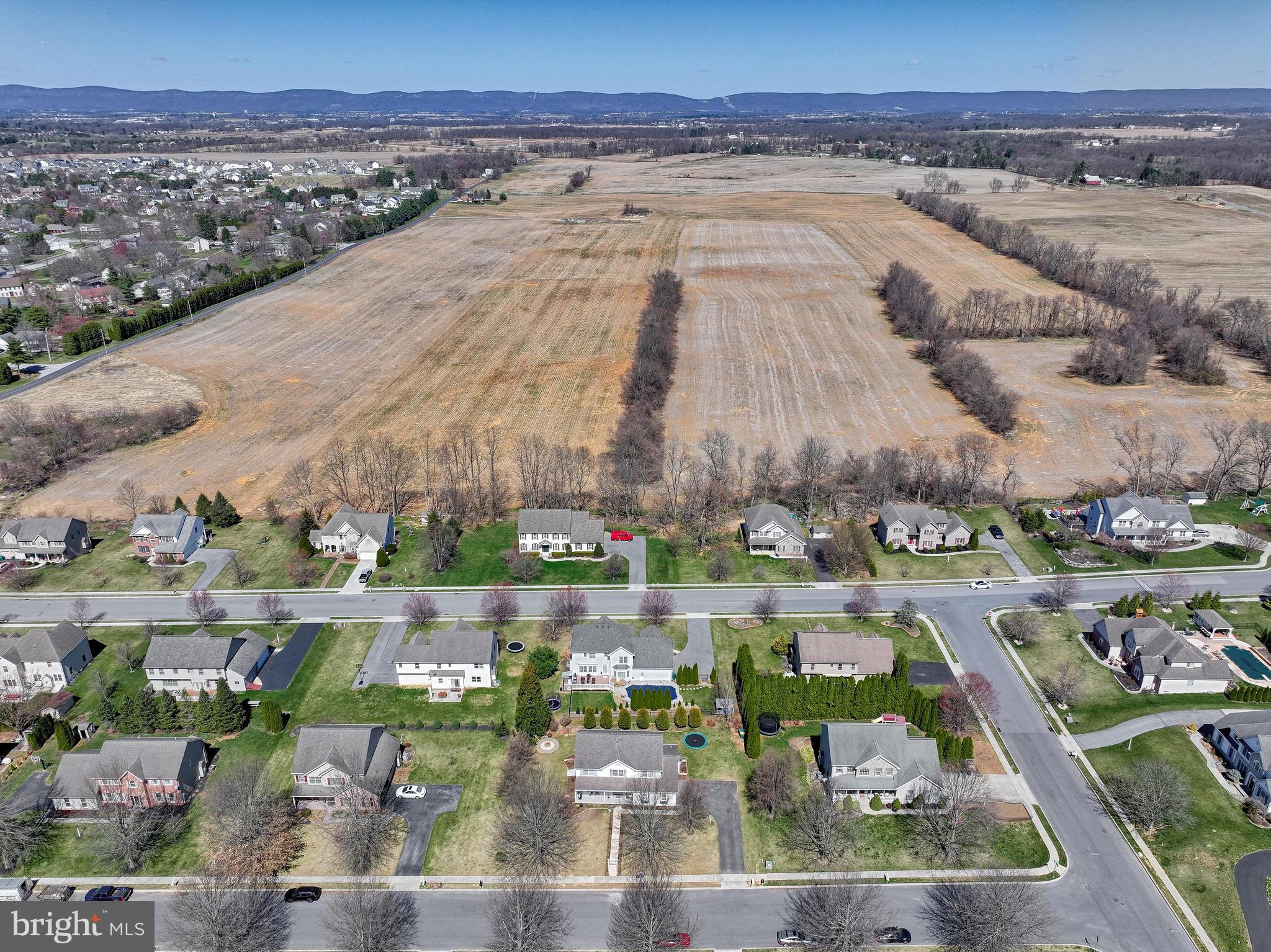 MISTY MEADOWS - Residential