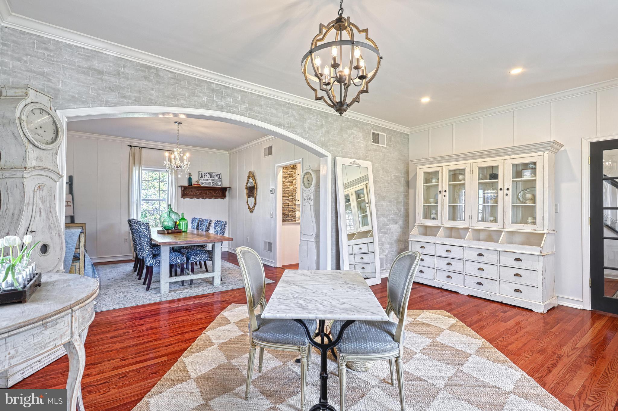 MISTY MEADOWS - Residential