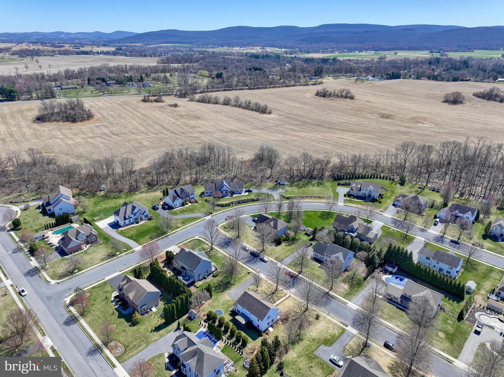 MISTY MEADOWS - Residential