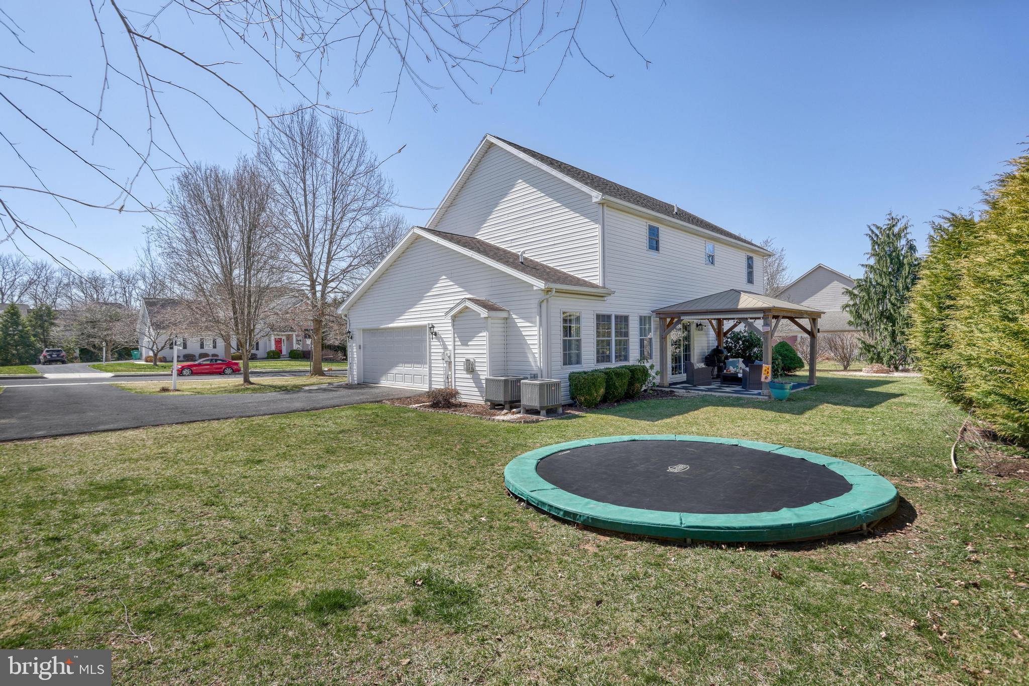 MISTY MEADOWS - Residential