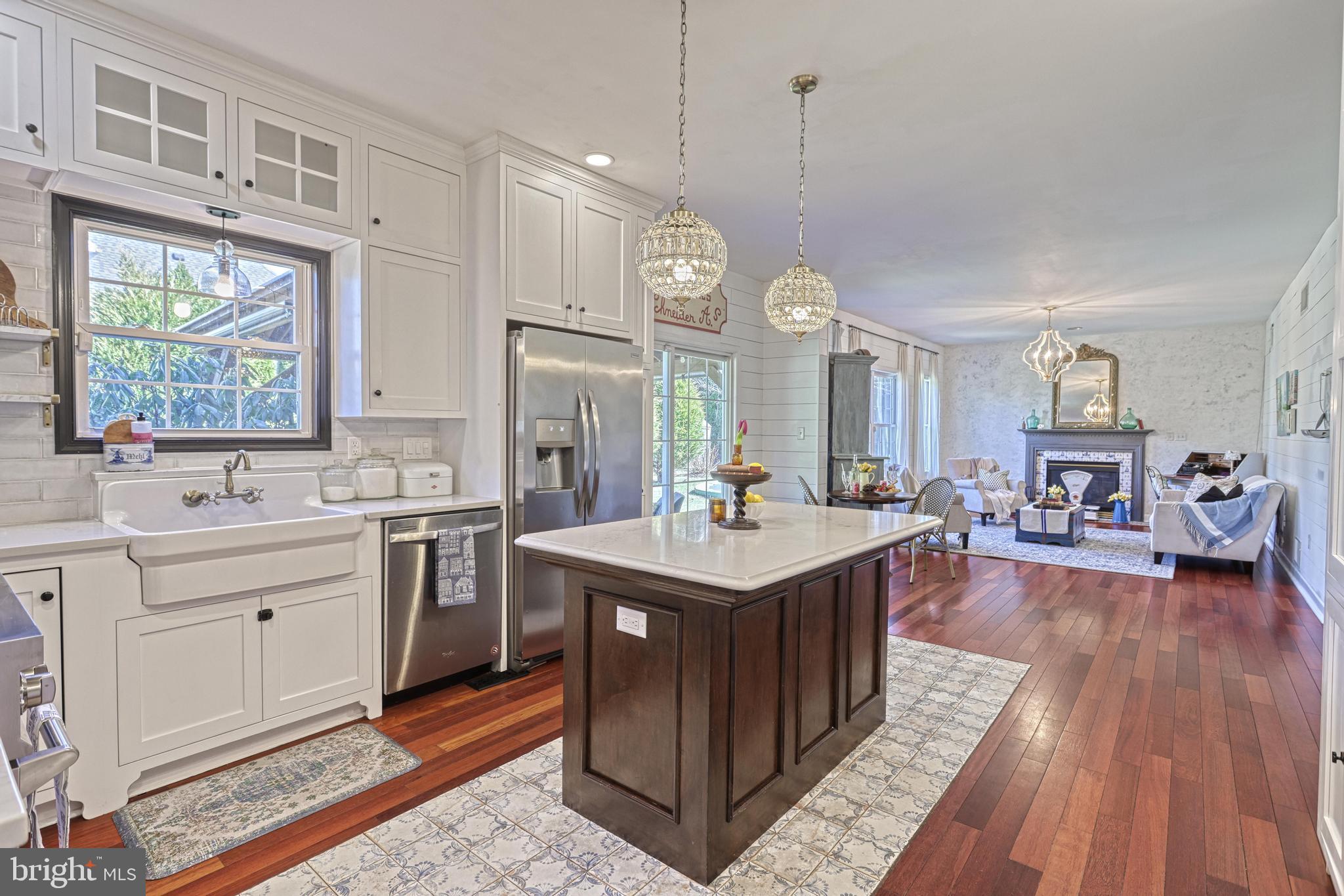 MISTY MEADOWS - Residential