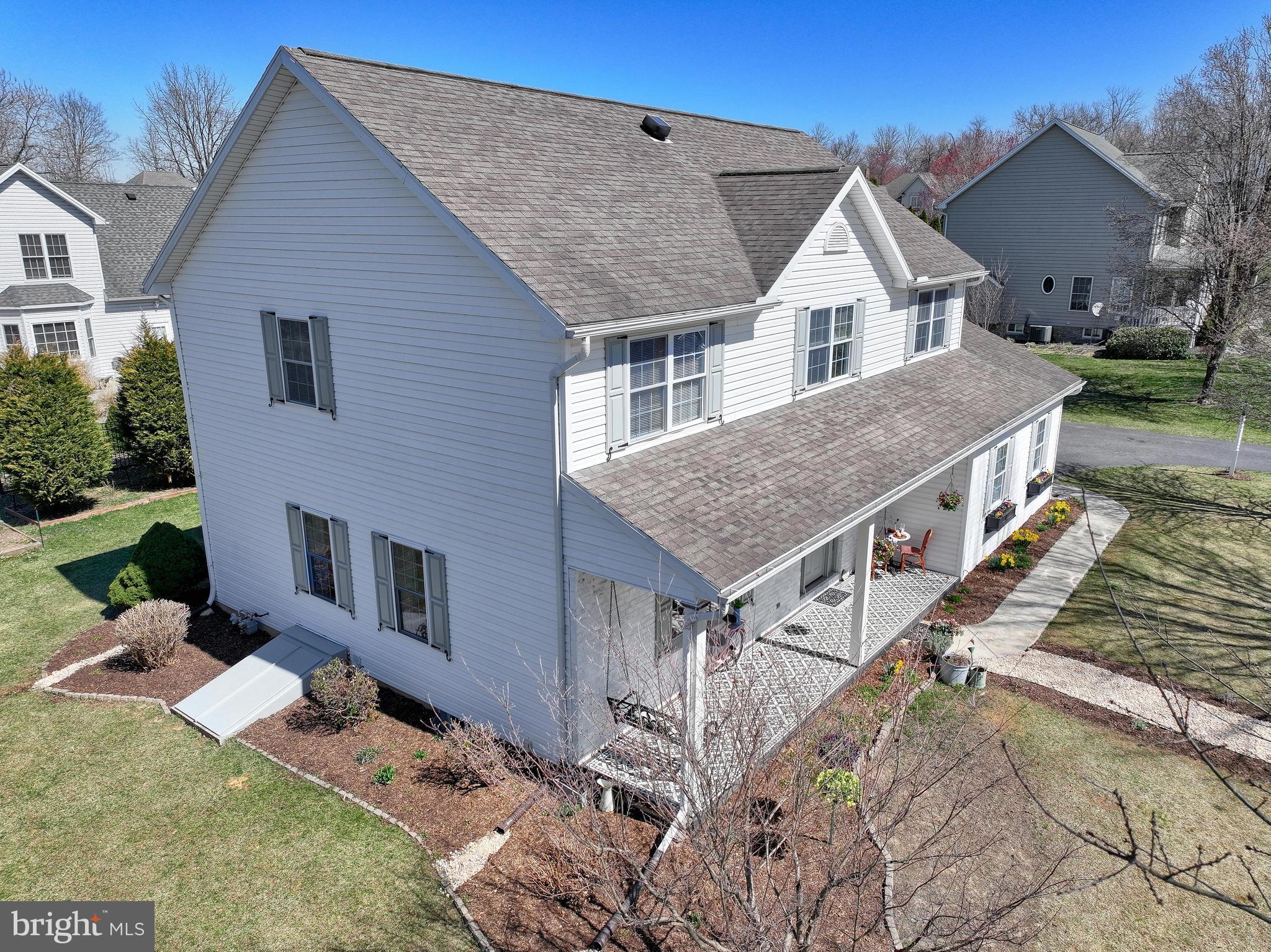 MISTY MEADOWS - Residential