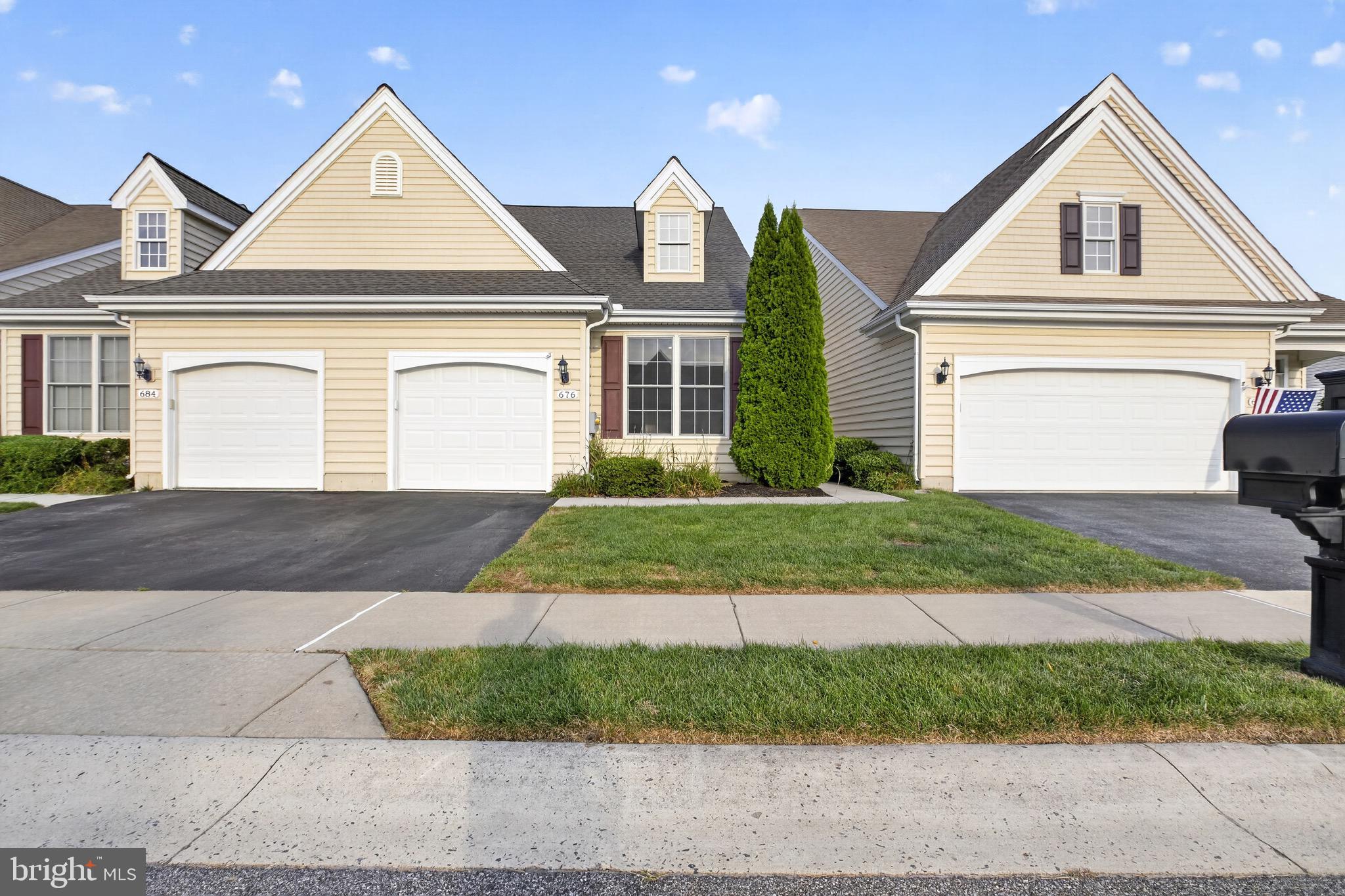 676 SORRELL CIRCLE