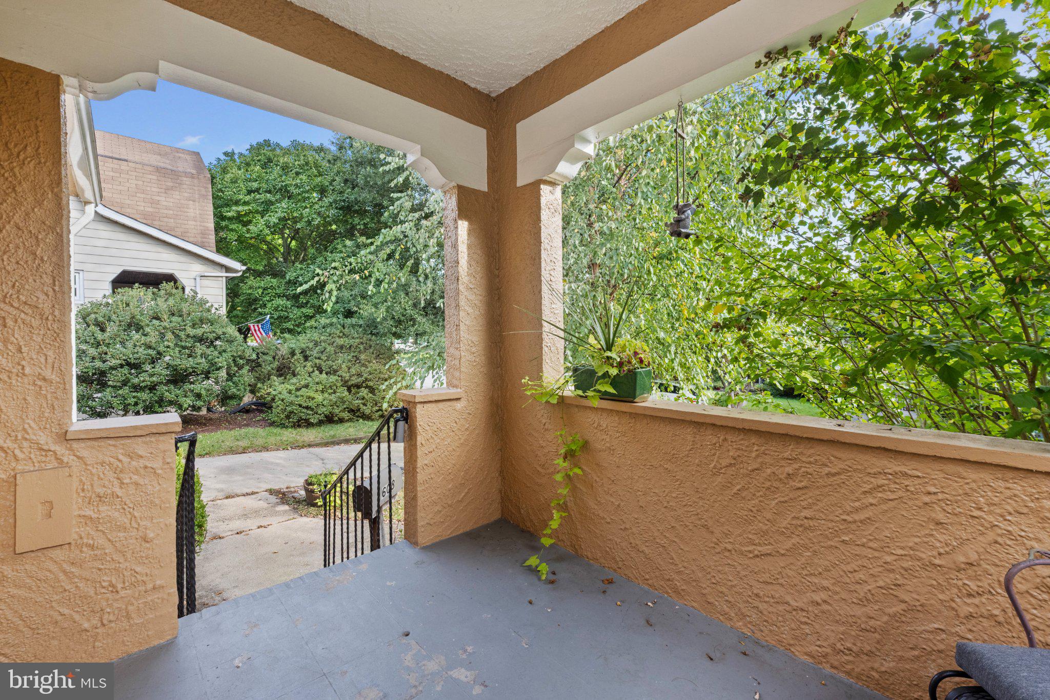 608 ANNESLIE ROAD