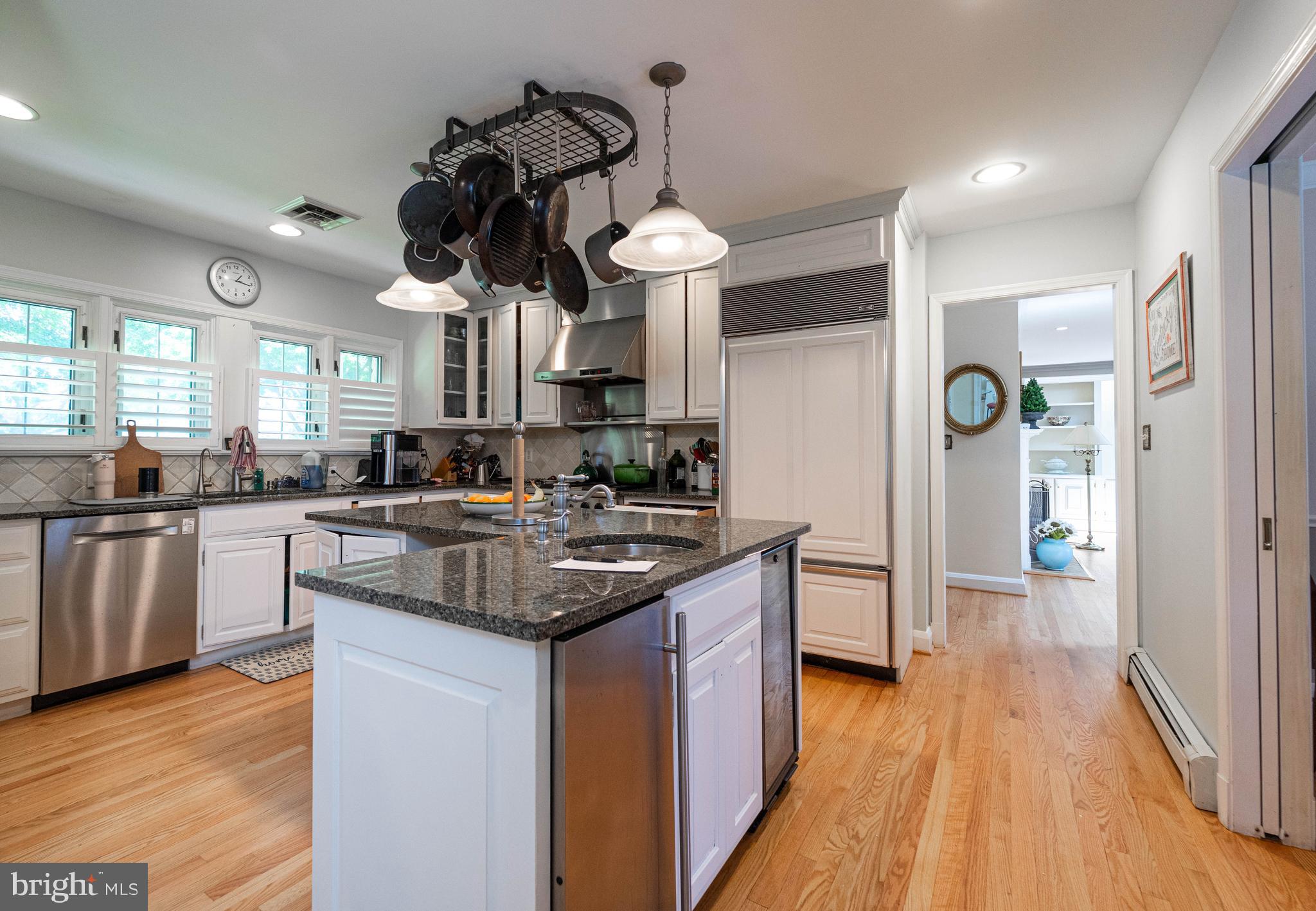 HAMPTON - Residential