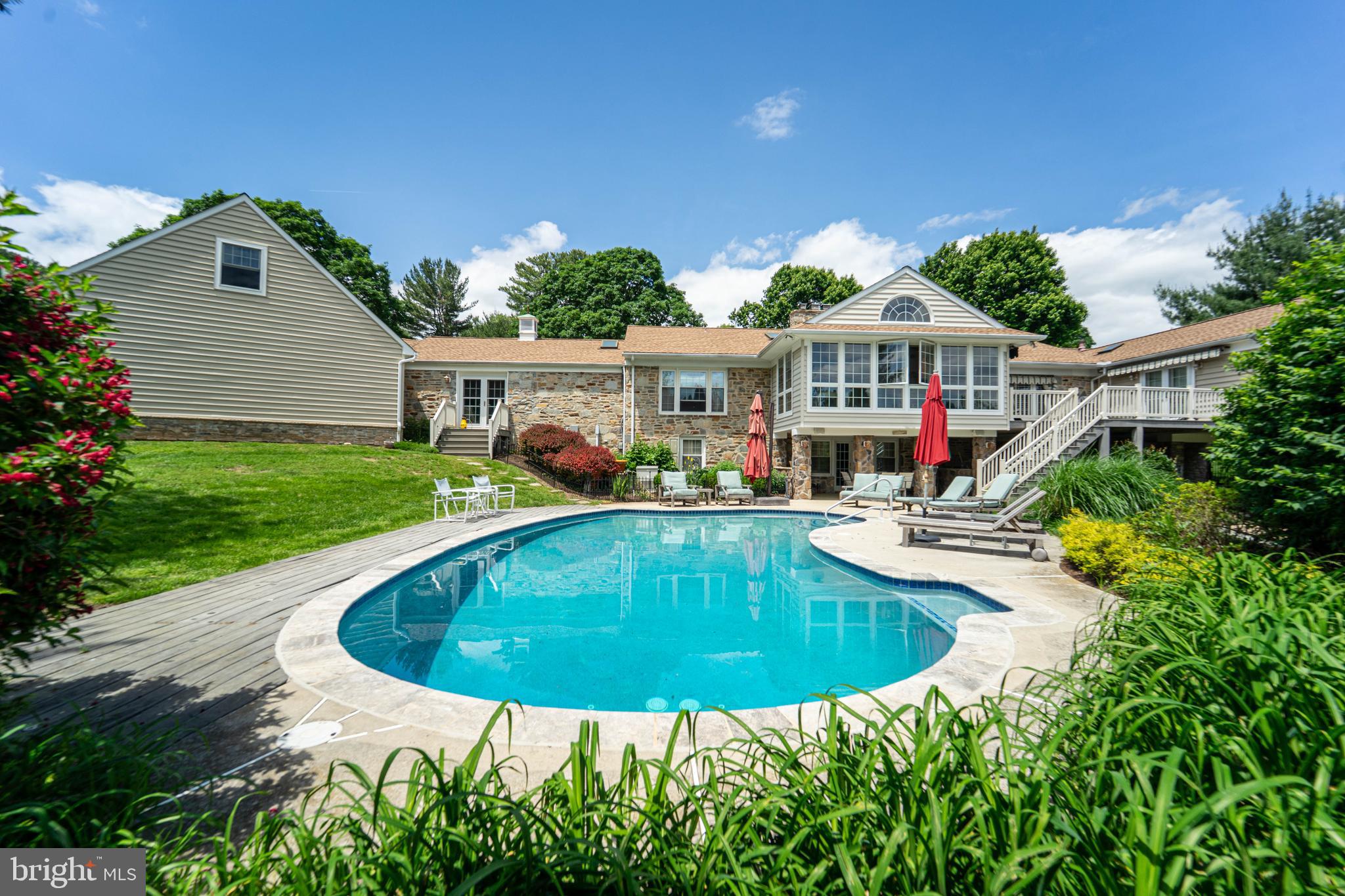 HAMPTON - Residential