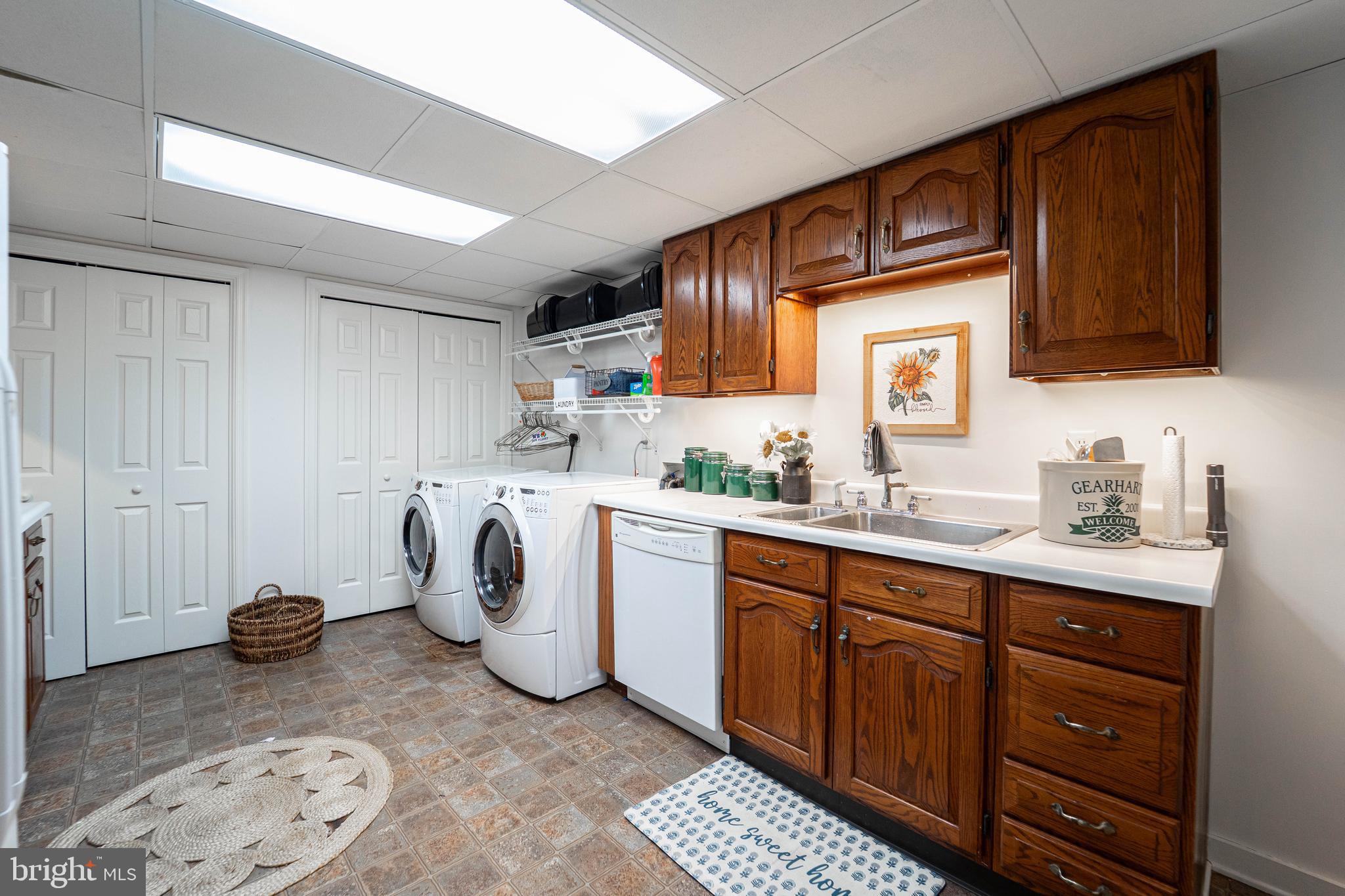 HAMPTON - Residential