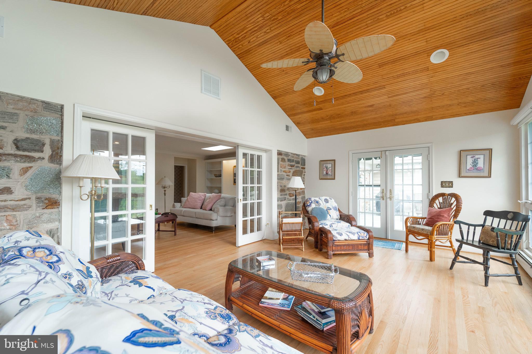 HAMPTON - Residential