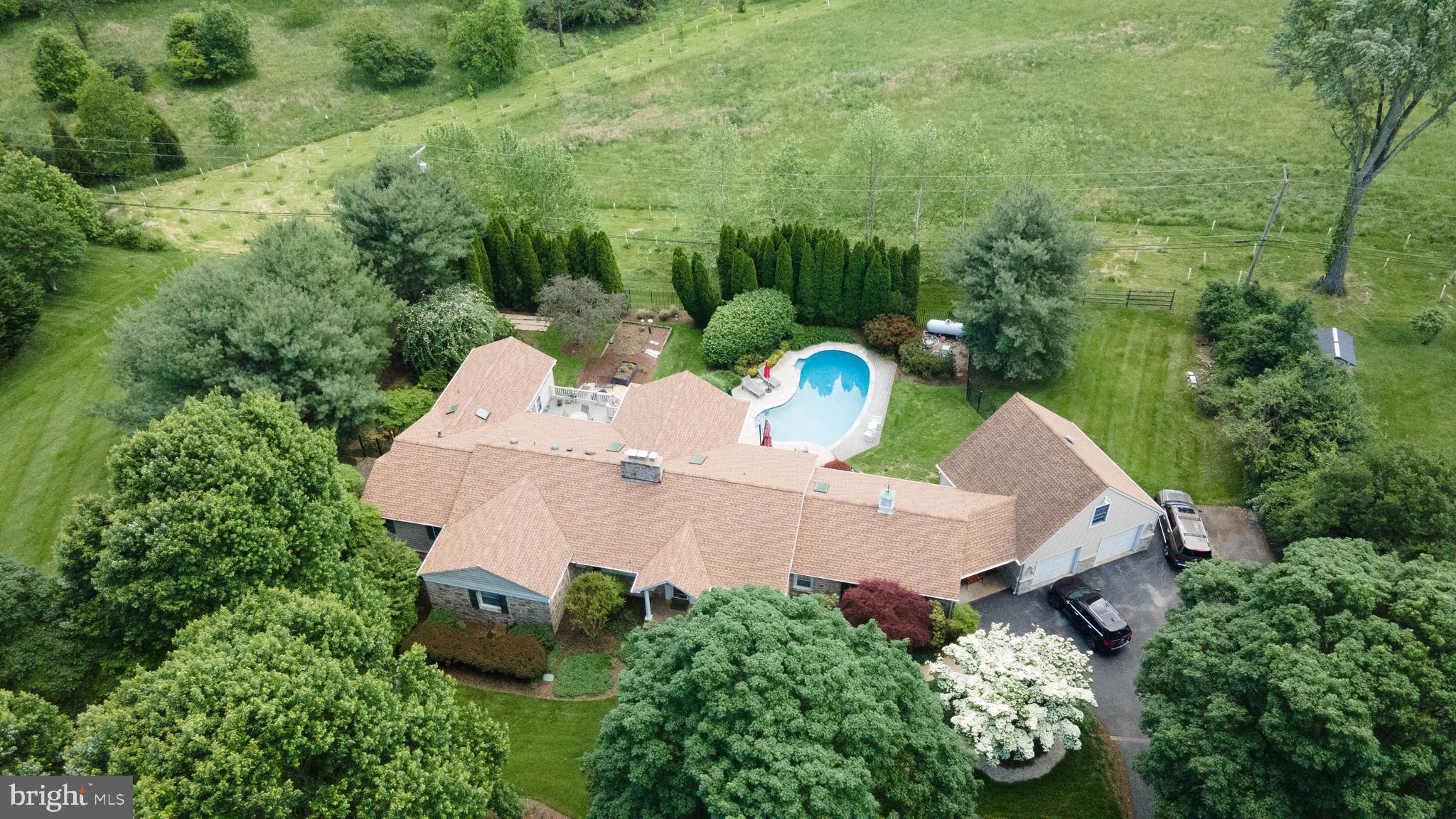 HAMPTON - Residential