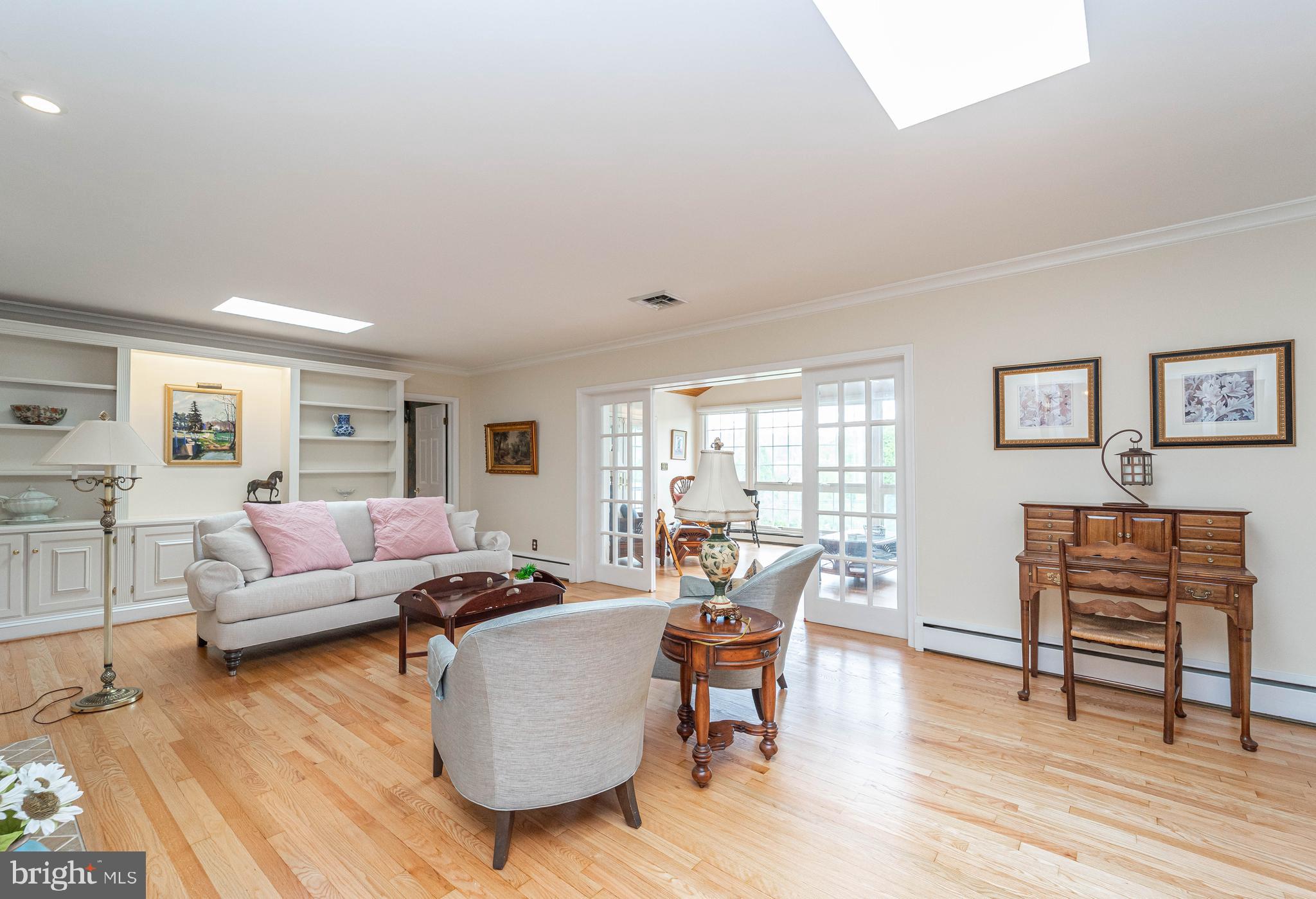 HAMPTON - Residential