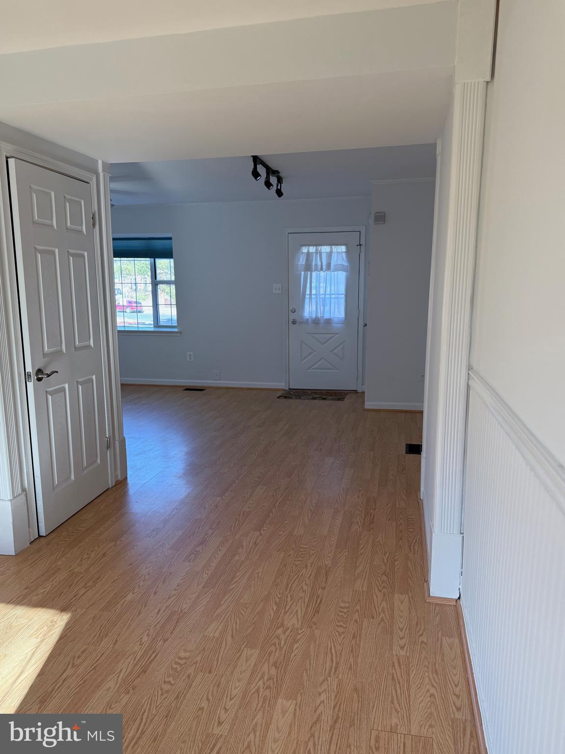 ELIZABETHS LANDING - Residential