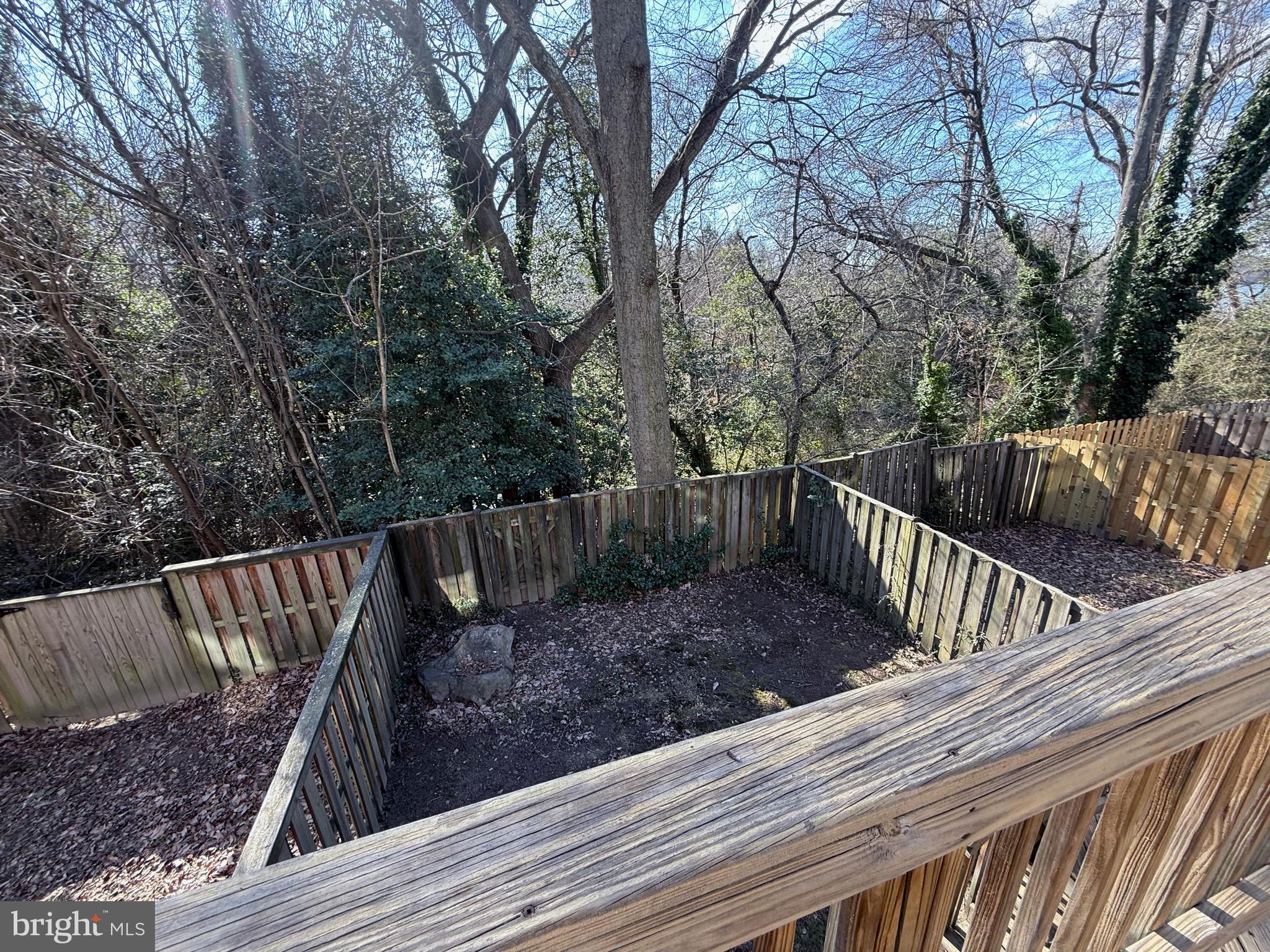 ELIZABETHS LANDING - Residential