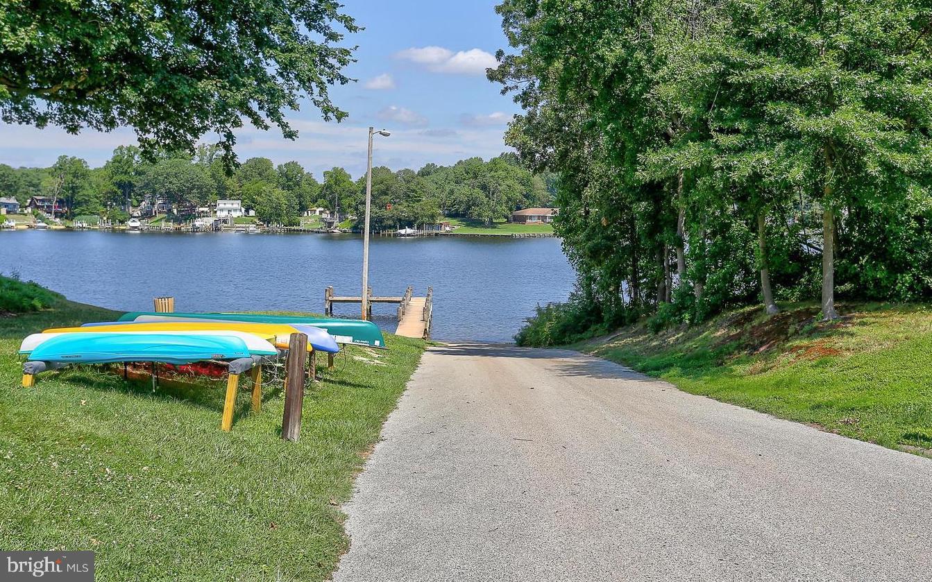 ELIZABETHS LANDING - Residential