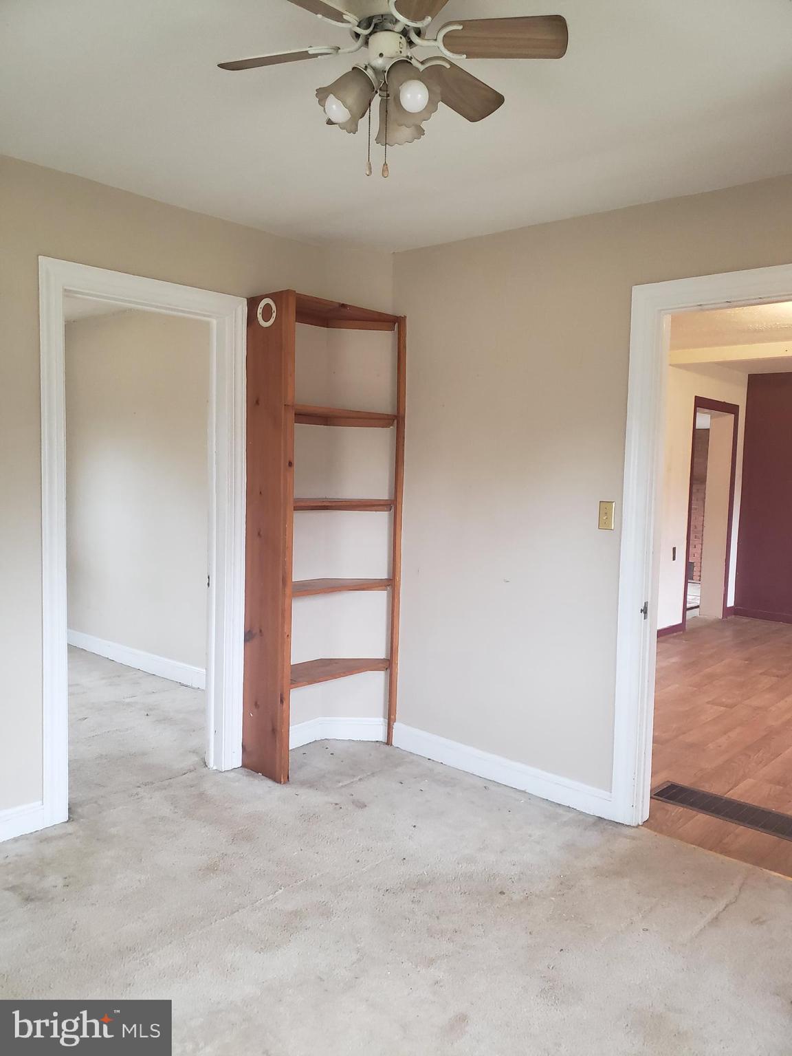 AMISSVILLE - Residential