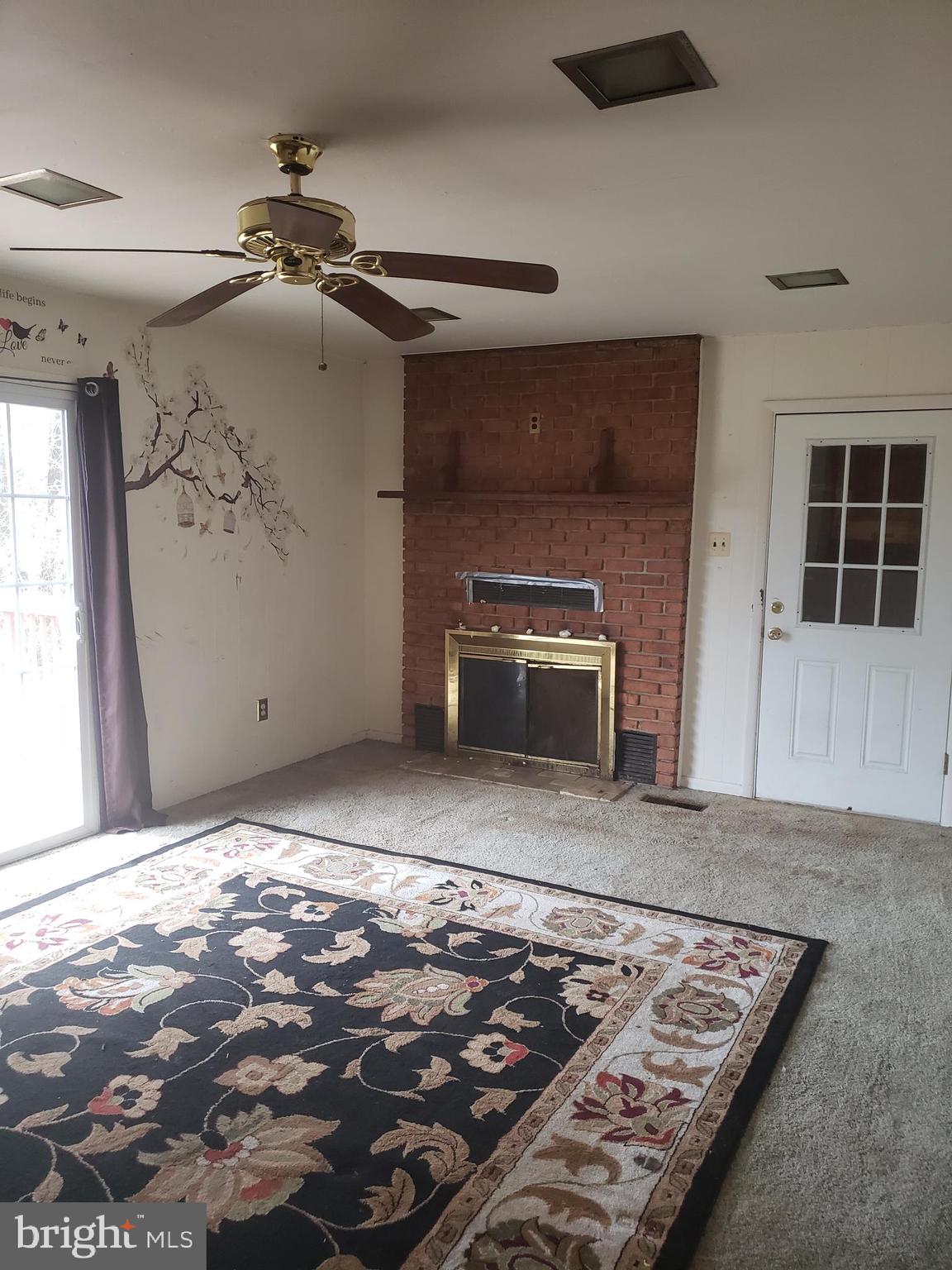 AMISSVILLE - Residential