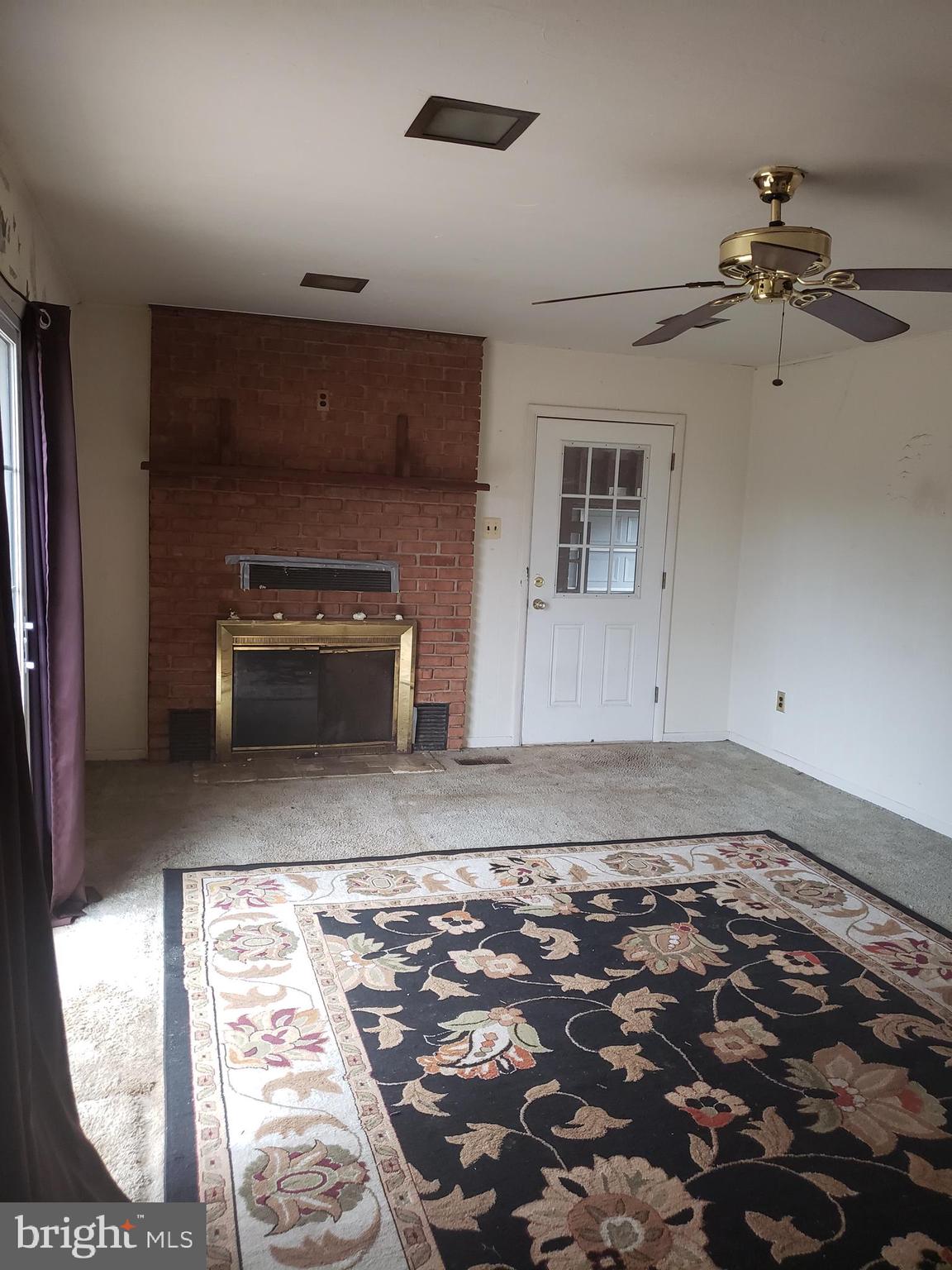 AMISSVILLE - Residential