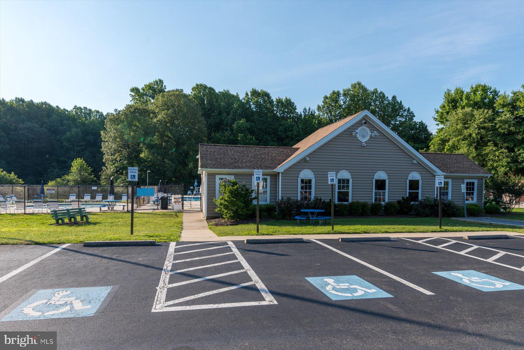 BRIARLEIGH - Residential