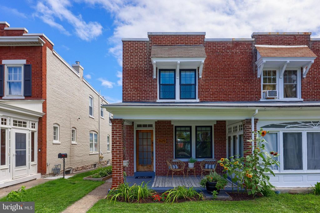 Photo of 629 S WEST END AVE, LANCASTER, PA 17603 (MLS # PALA2038976)