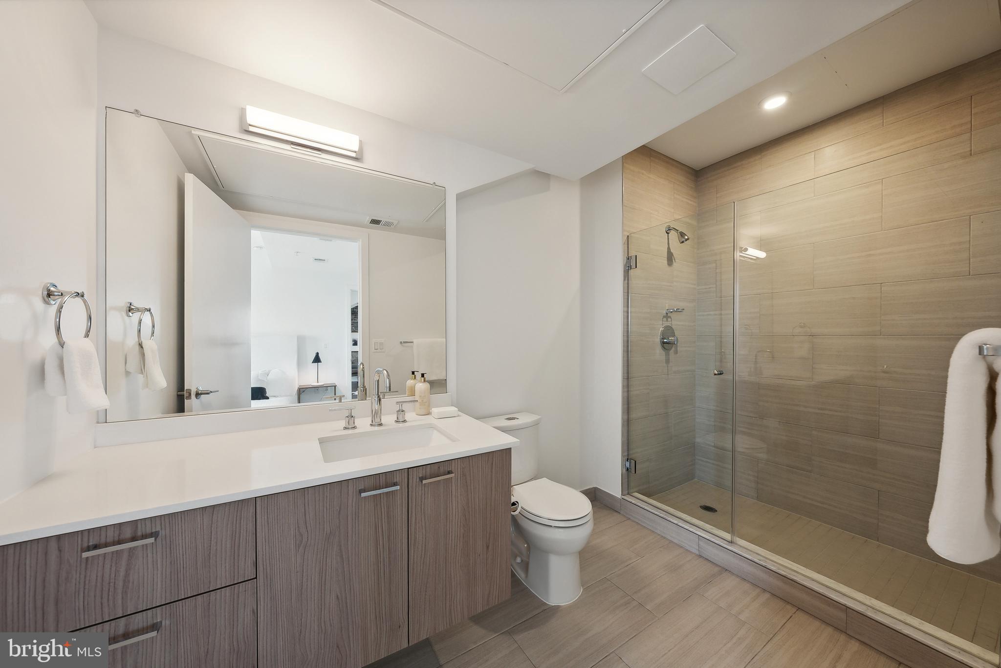 OLD TOWN ALEXANDRIA - Residential