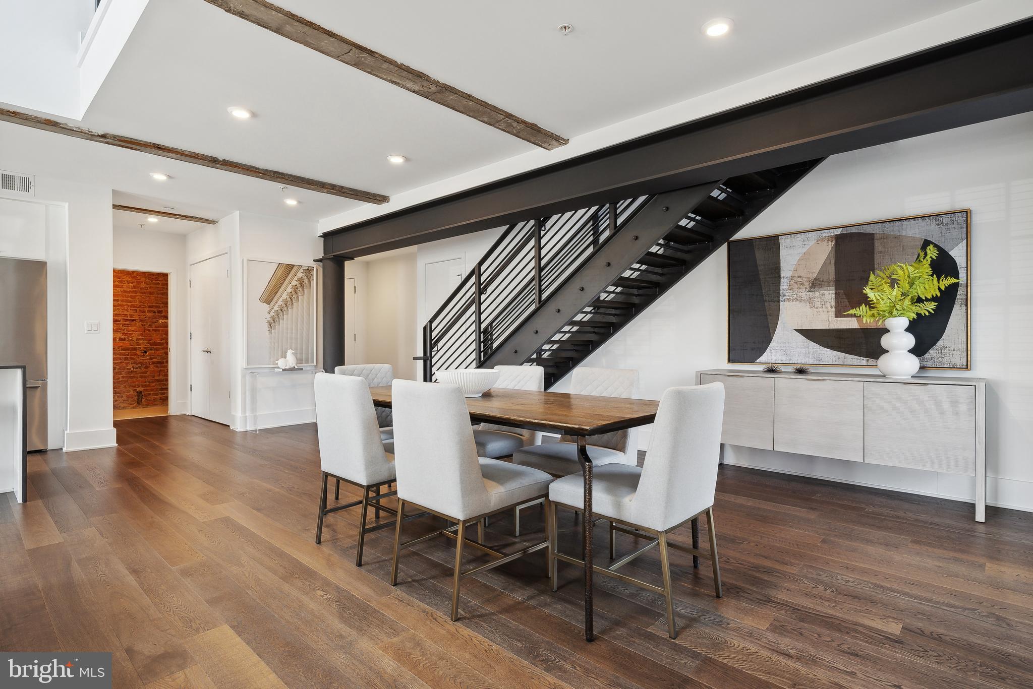 OLD TOWN ALEXANDRIA - Residential