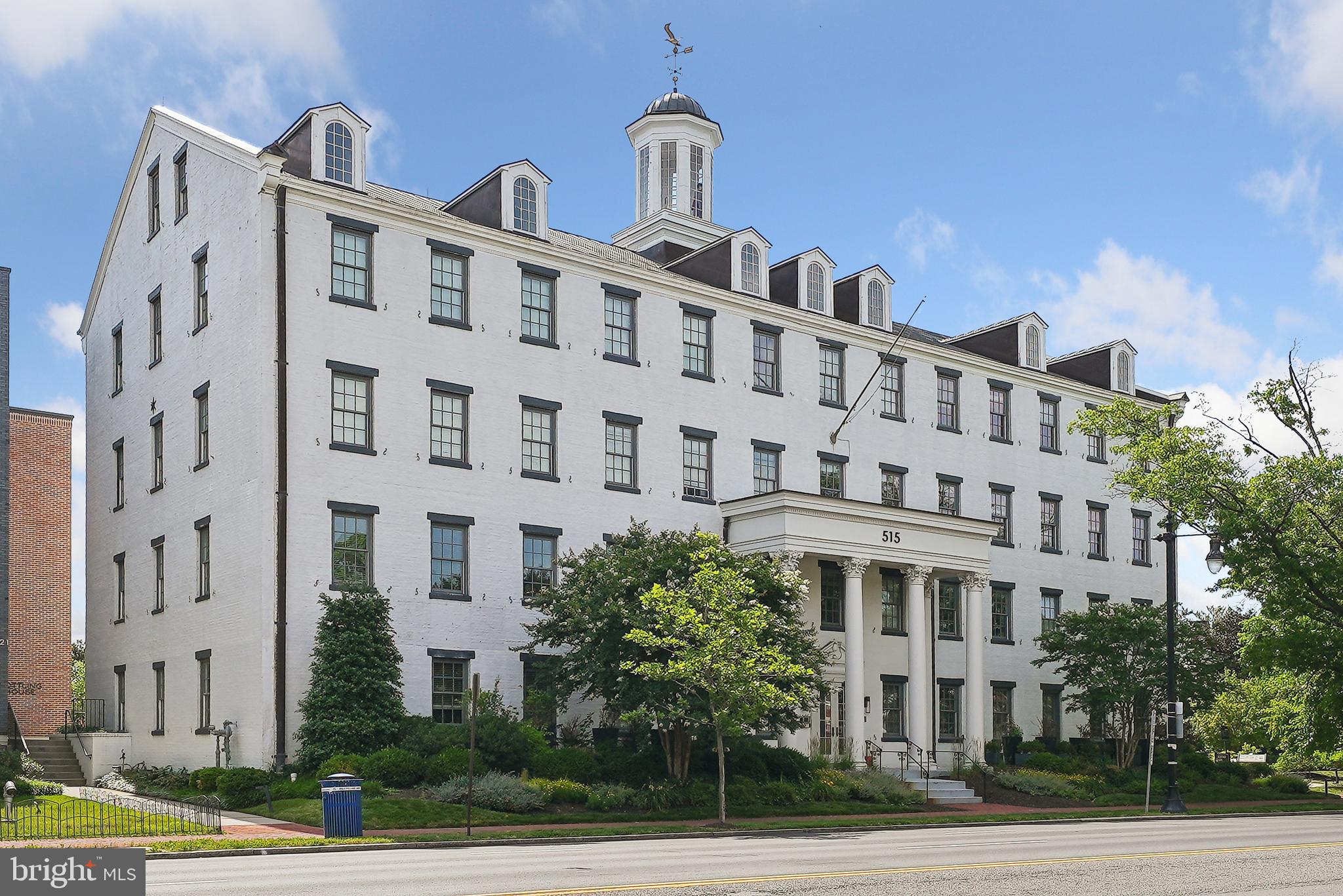 OLD TOWN ALEXANDRIA - Residential