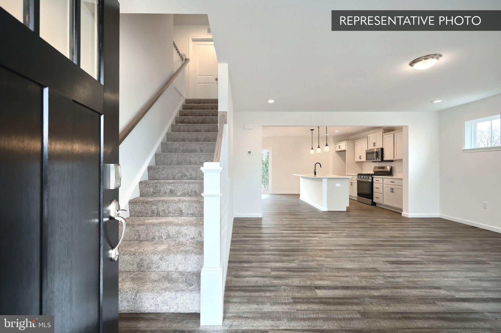 PIN OAK PLAN AT HILLS AT VALLEY VIEW