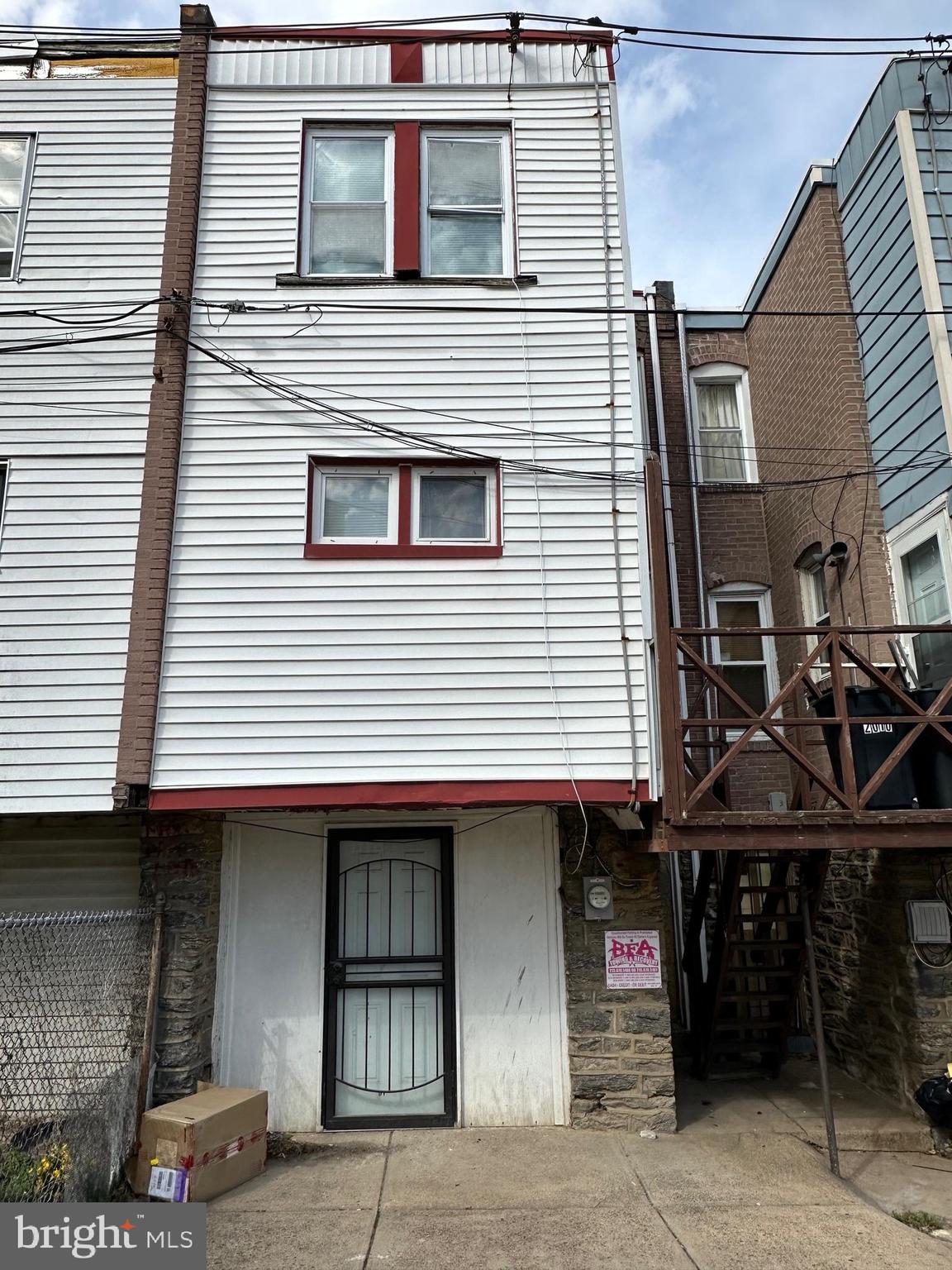 WEST OAK LANE - Residential