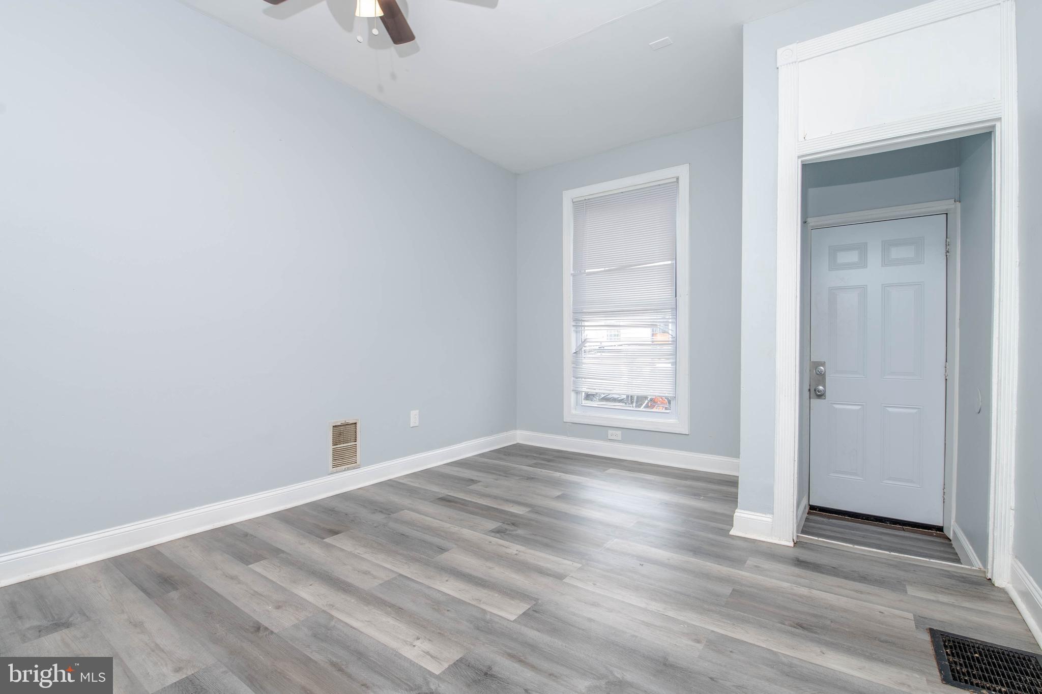 HIGHLANDTOWN - Residential