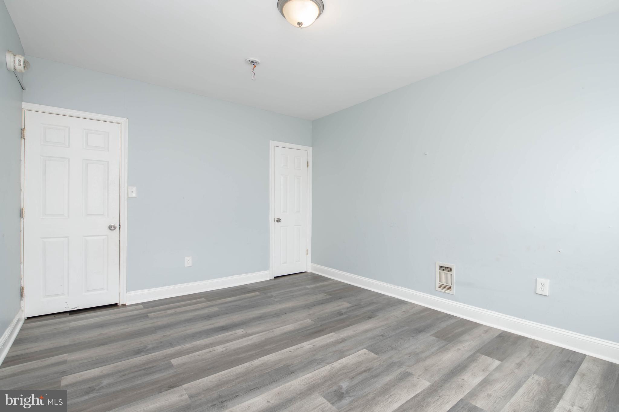 HIGHLANDTOWN - Residential