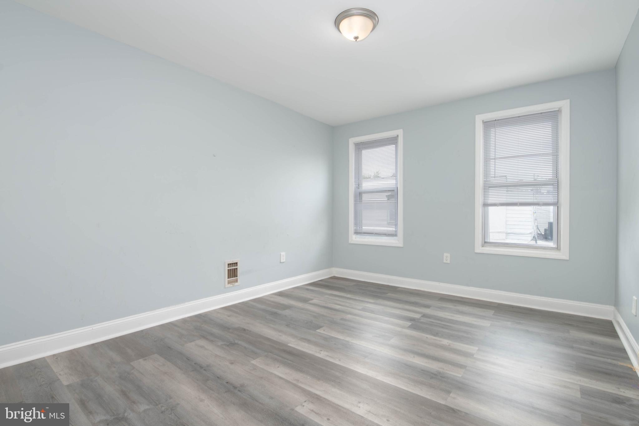 HIGHLANDTOWN - Residential