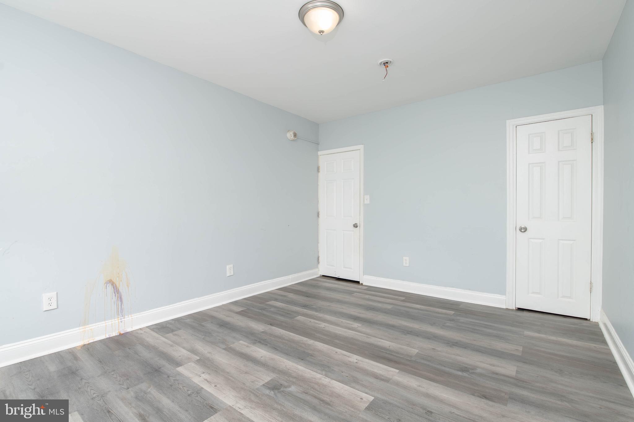 HIGHLANDTOWN - Residential