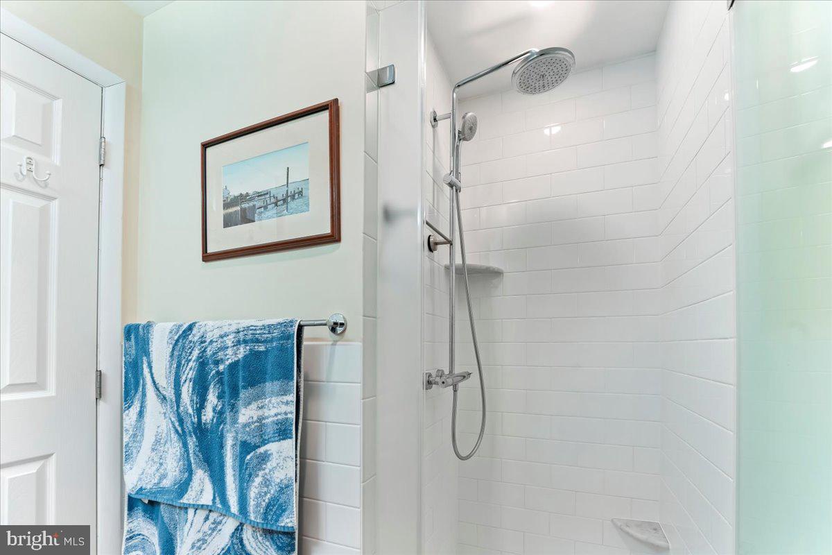 MANAYUNK - Residential