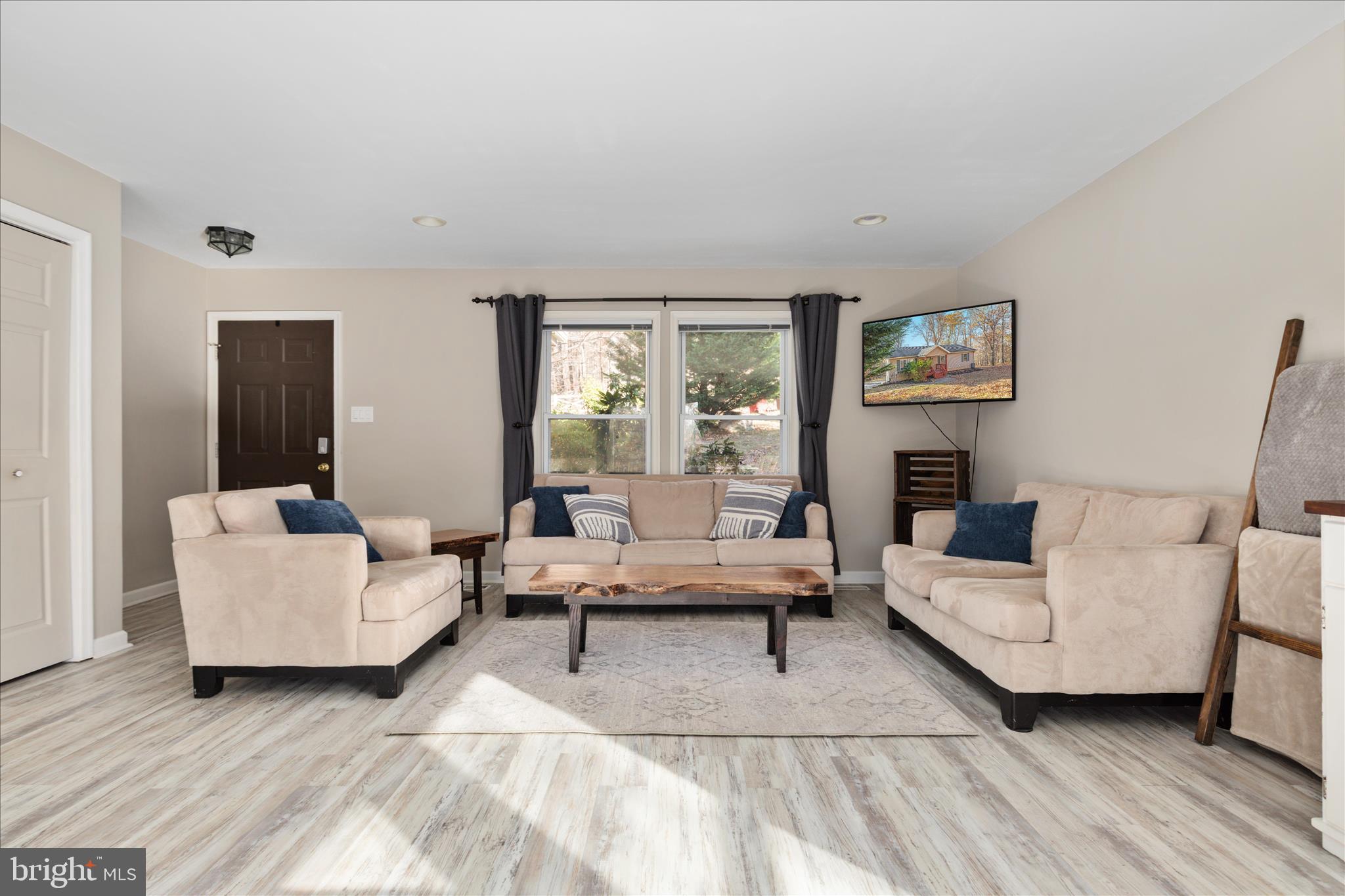 SHANNONDALE - Residential