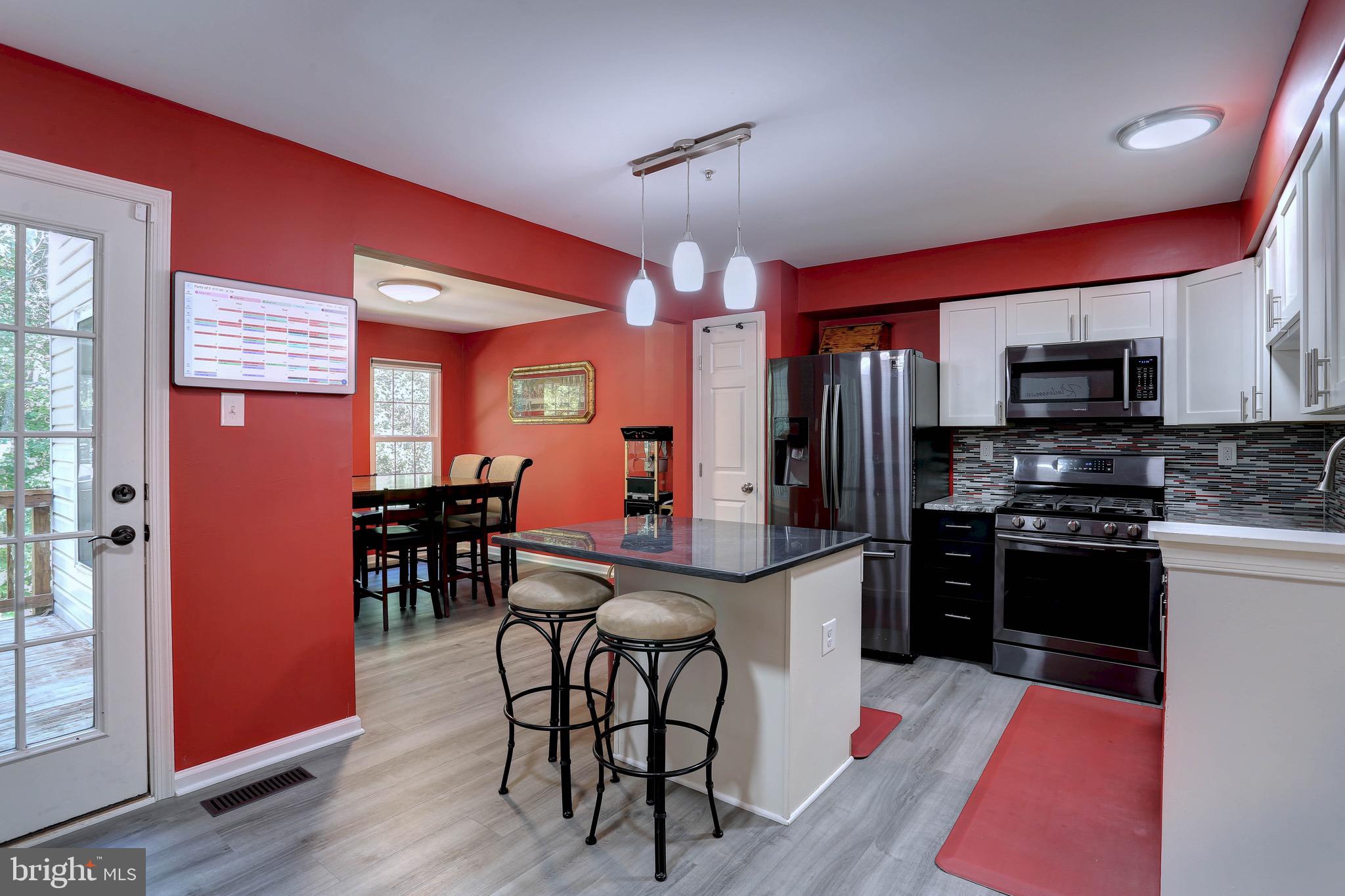 9861 BAYLINE CIRCLE
