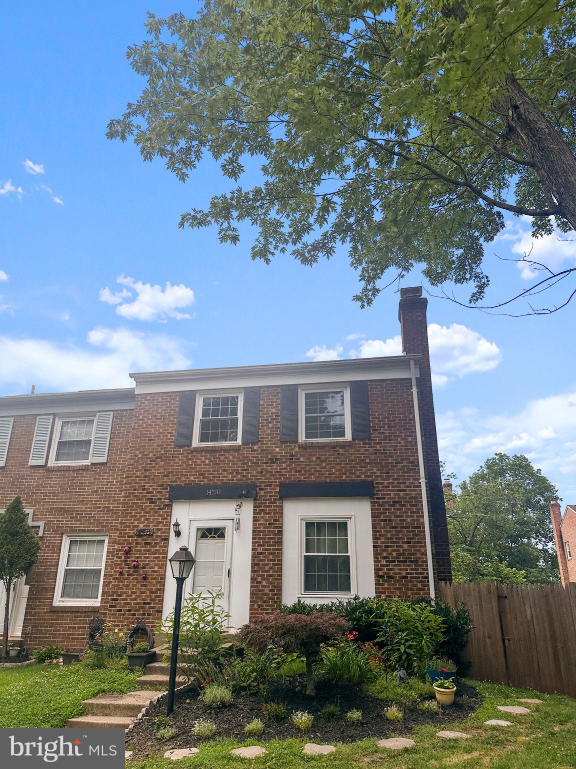 14710 BENTLEY SQUARE