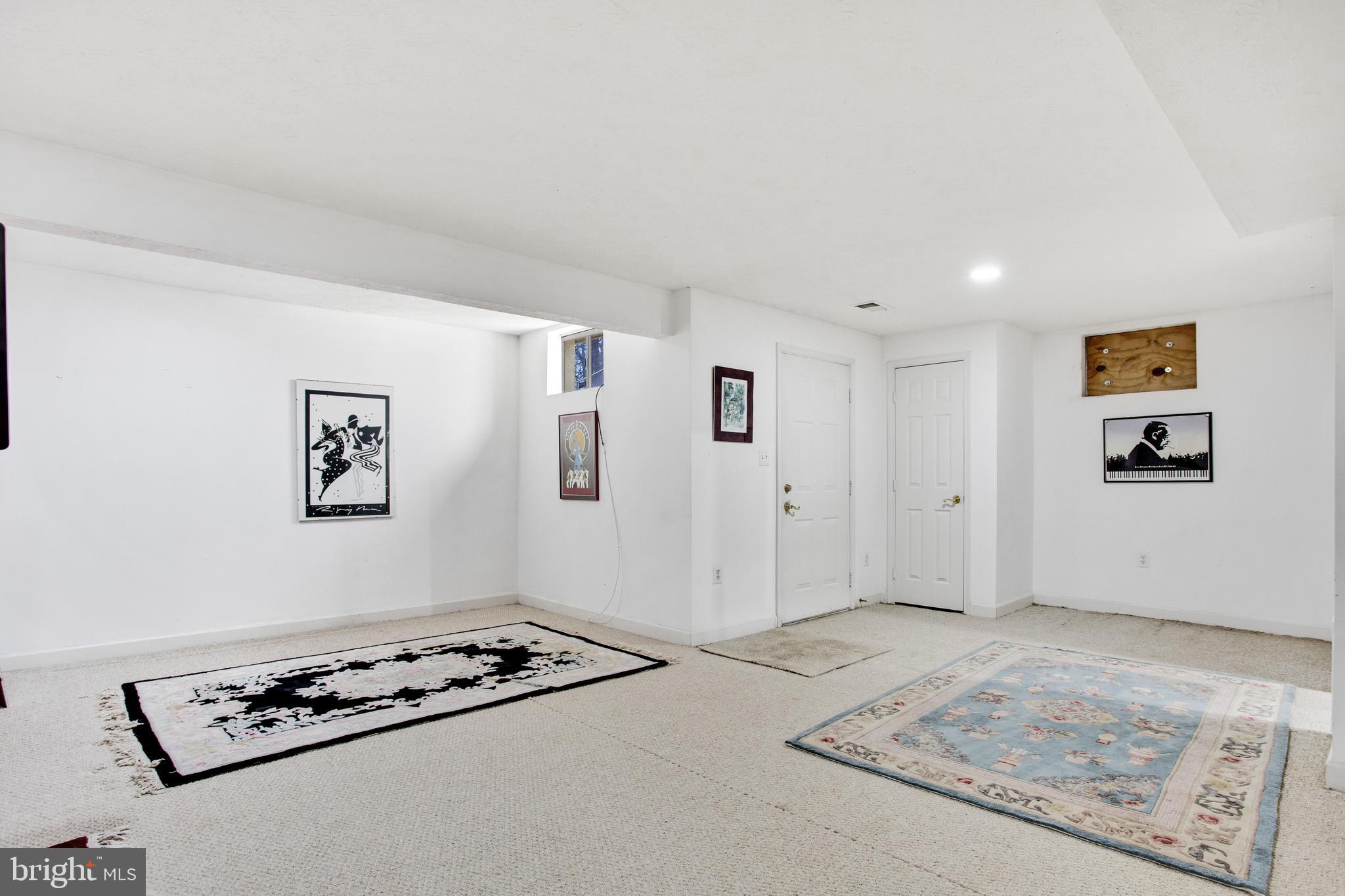 WINDSOR PARK - Residential