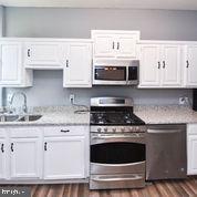 GARRISON - Residential Lease