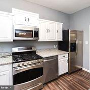 GARRISON - Residential Lease