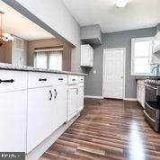 GARRISON - Residential Lease