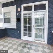 GARRISON - Residential Lease