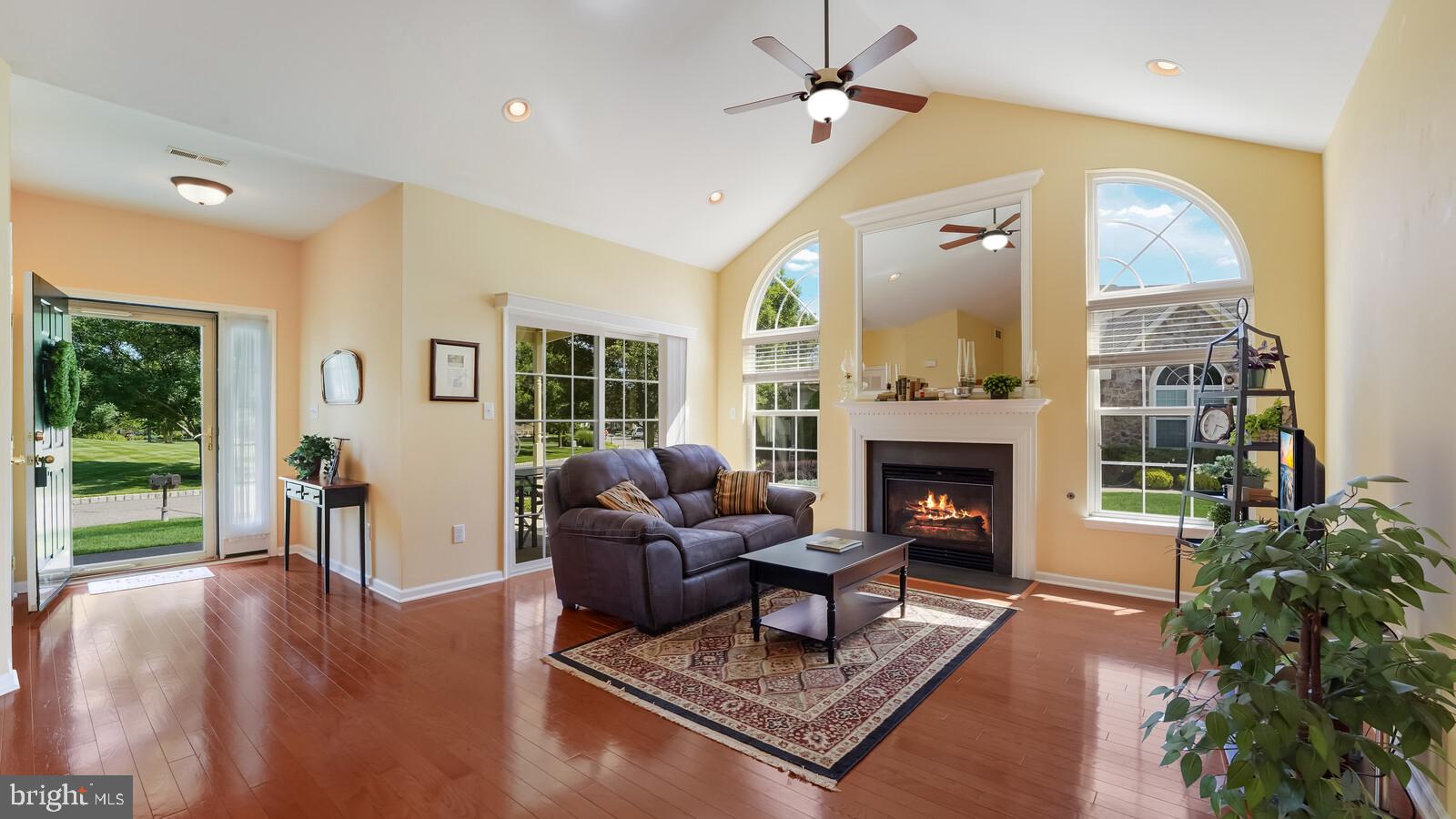 VILLAS AT SHADYBRO - Residential