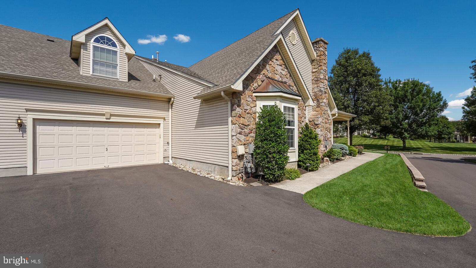 VILLAS AT SHADYBRO - Residential